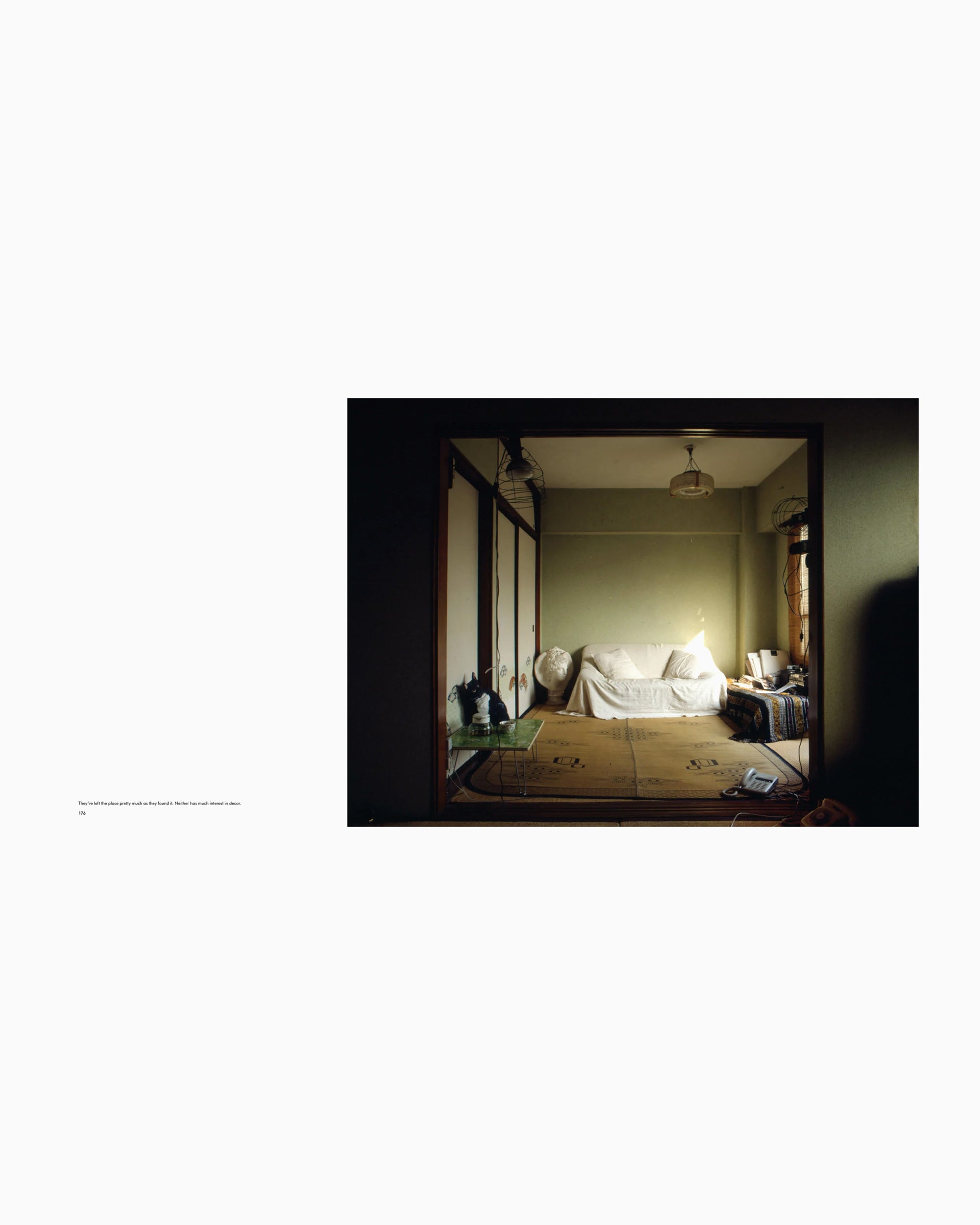 Books Magazines apartamento Tokyo Style by Kyoichi Tsuzuki - 9788409626991