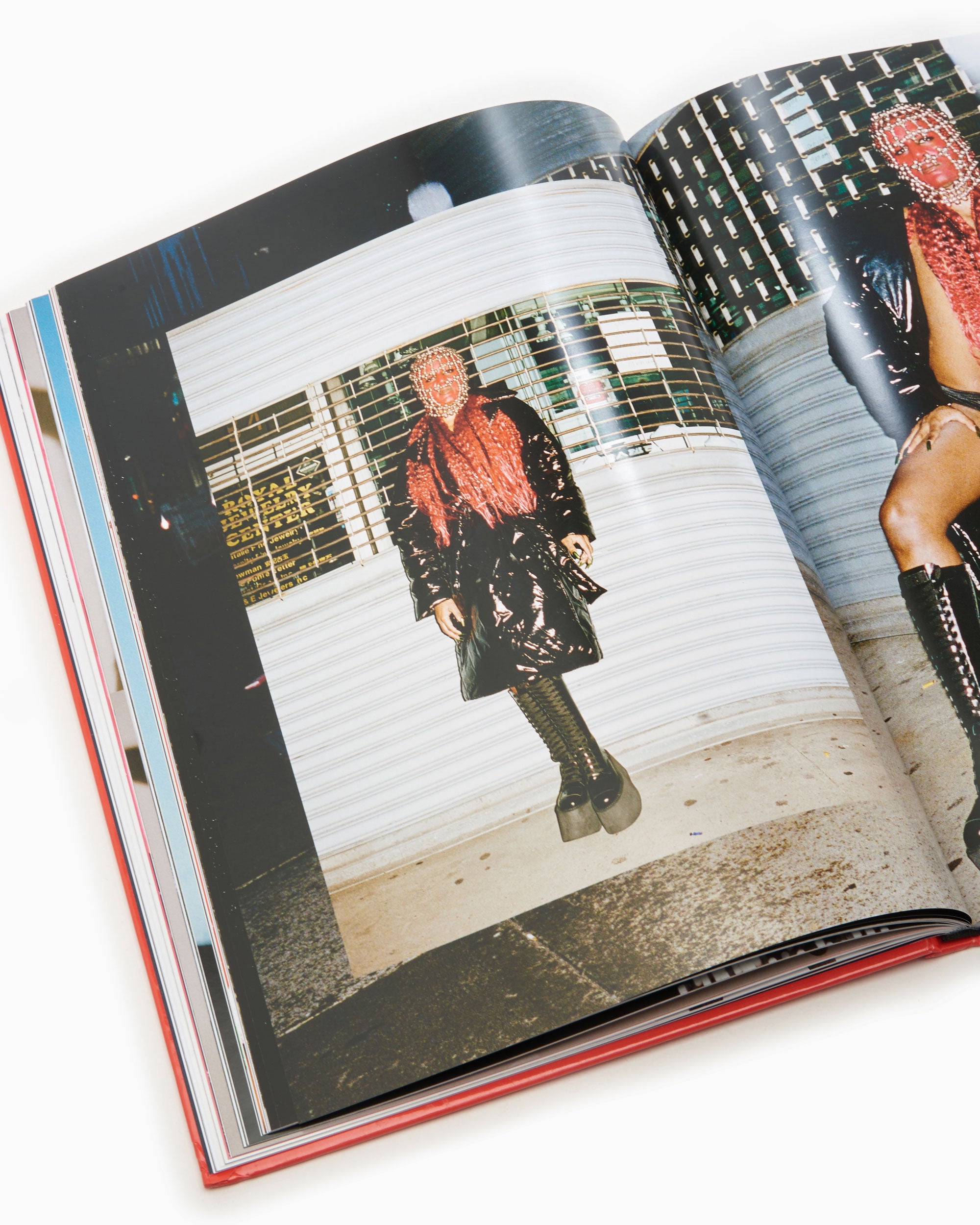 Books Magazines IDEA Richie Shazam - IDEA-FW3-REF5