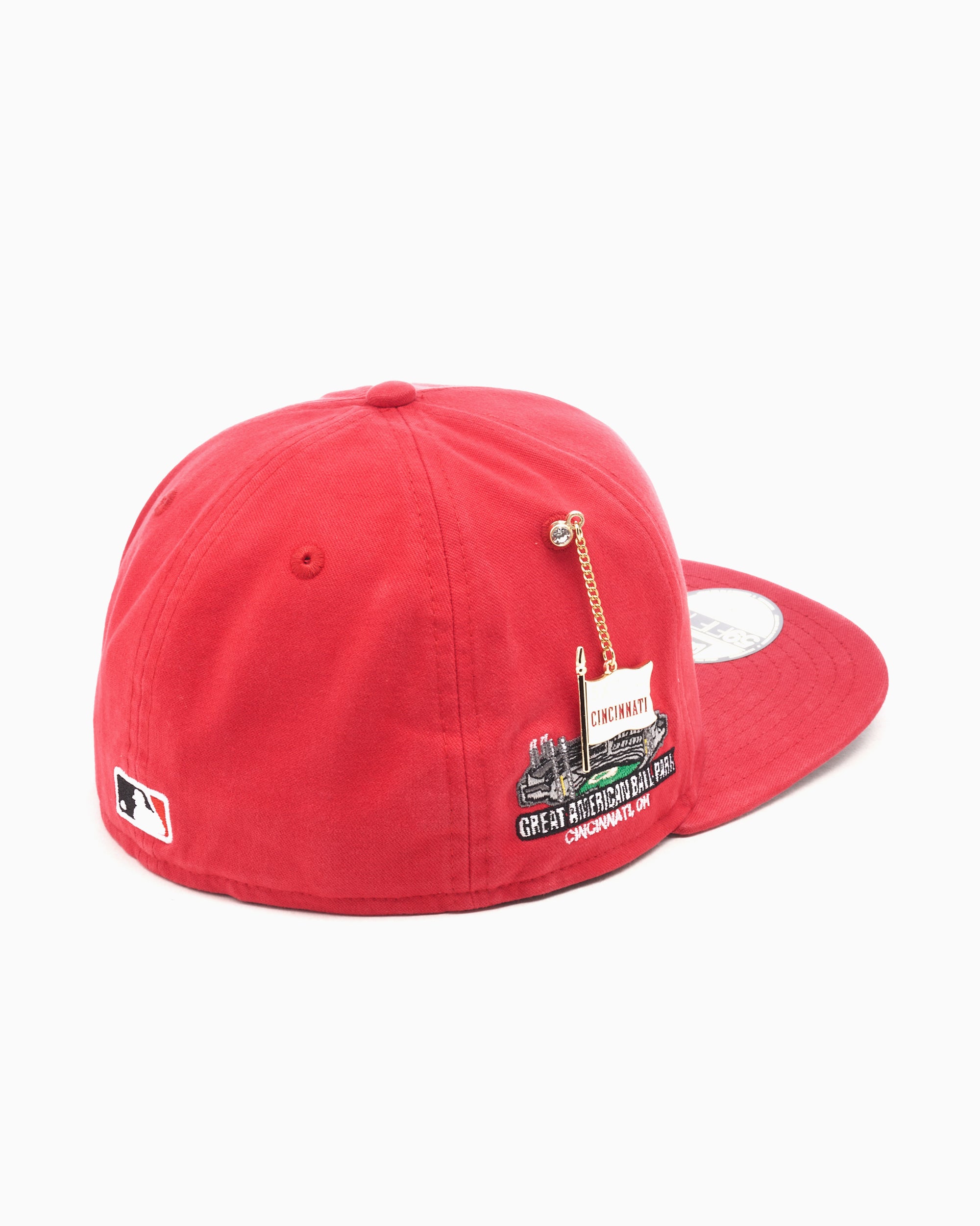 Caps New Era Golfer Cincinnati Reds Championship Side Flag Unisex Cap Unisex Cap - 60640951