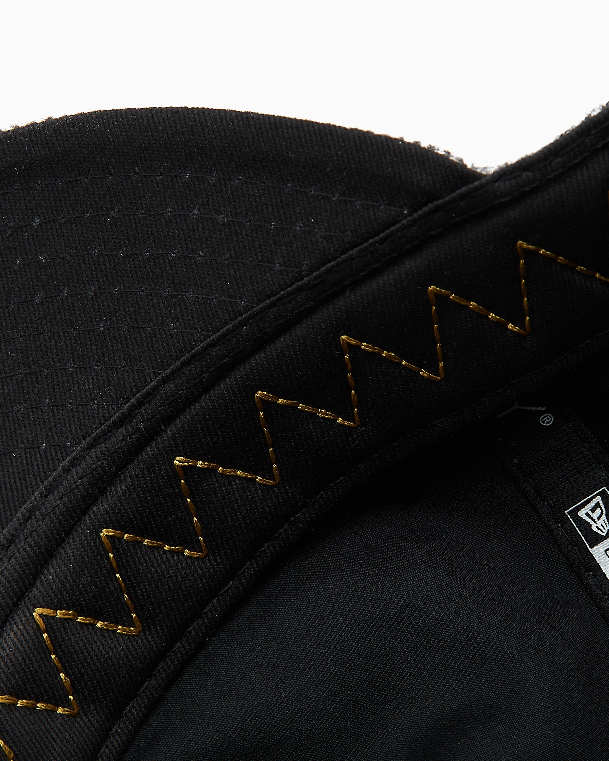 Caps New Era x FOOTDISTRICT 10th Anniversary 9FIFTY Retro Crown Unisex Cap Unisex Cap - 13114731