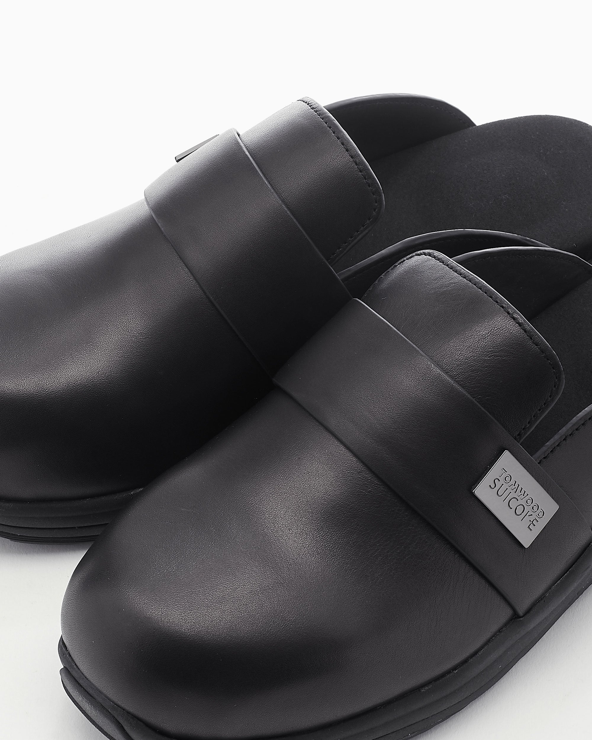 Clogs Suicoke x Tom Wood Makö-L - OG-316LTW-BLK