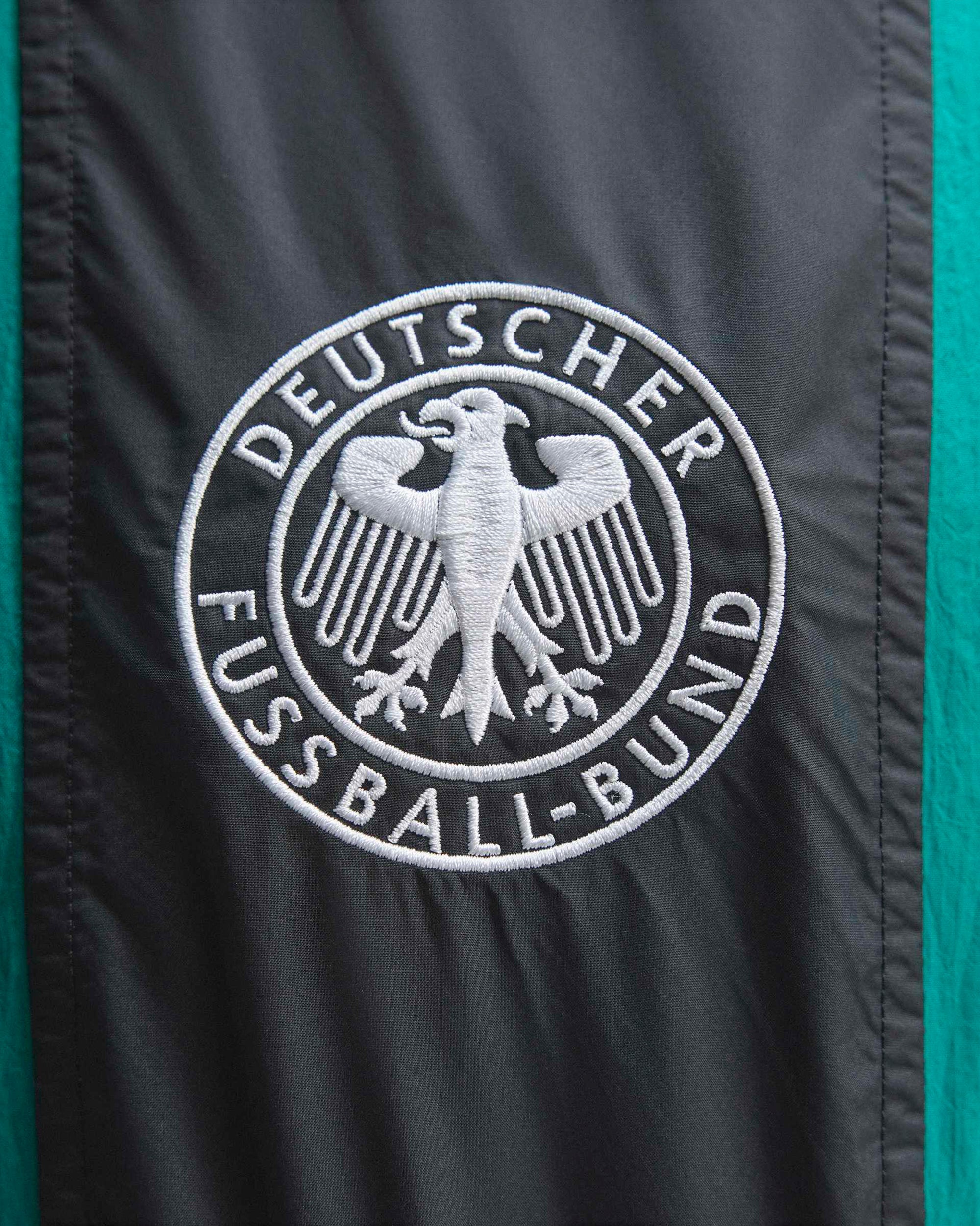 Jackets Coats adidas Originals EQT Germany Football Logo Relaxed Men's Track Jacket - KG2281