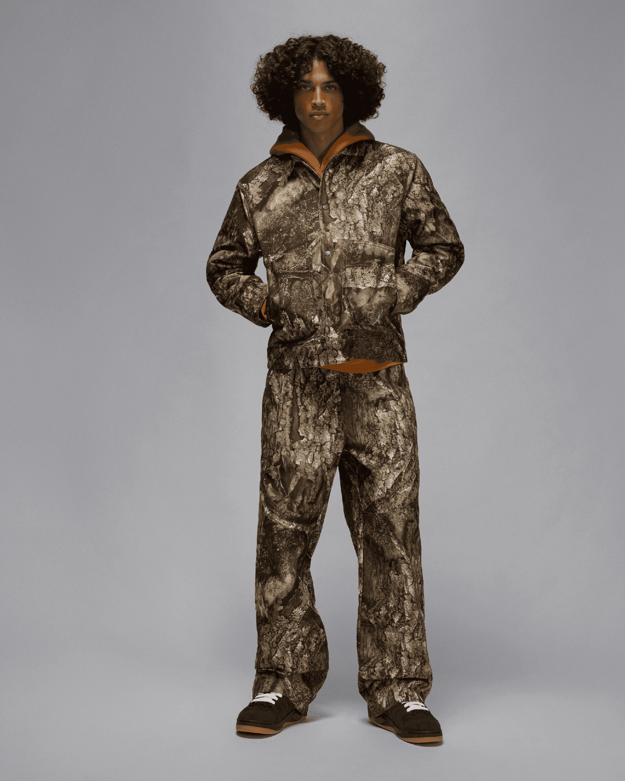 Jackets Coats Jordan Brooklyn Realtree Chicago Camo Print Relaxed Men's Light Jacket - HV0649-222