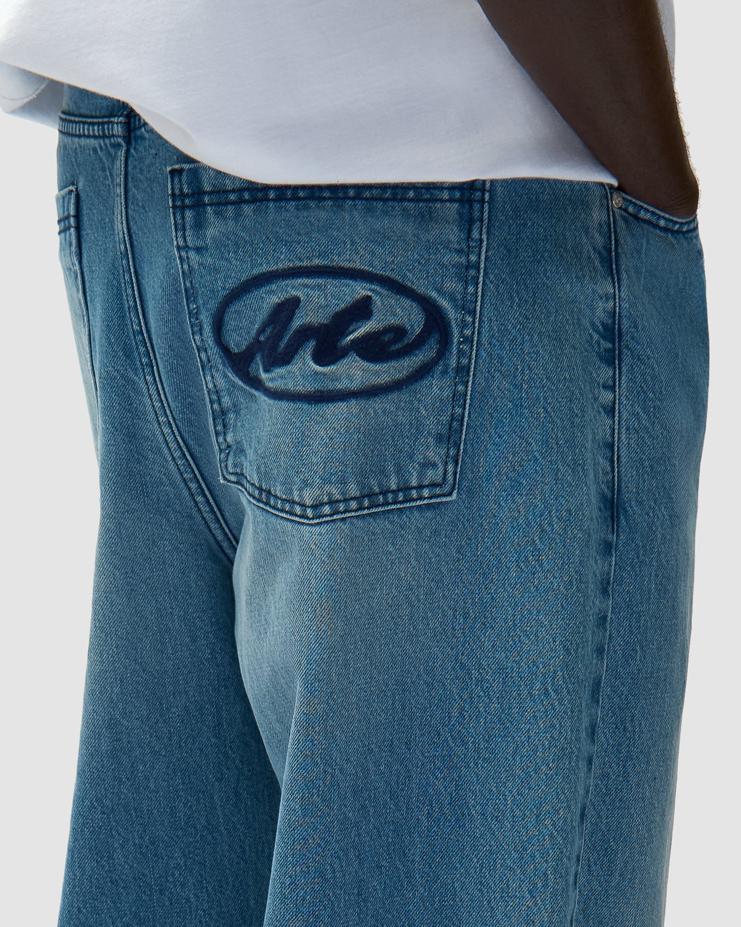 Jeans Arte Antwerp Circle Logo Relaxed Men's Baggy Jeans - SS26-171P-DenimBleach