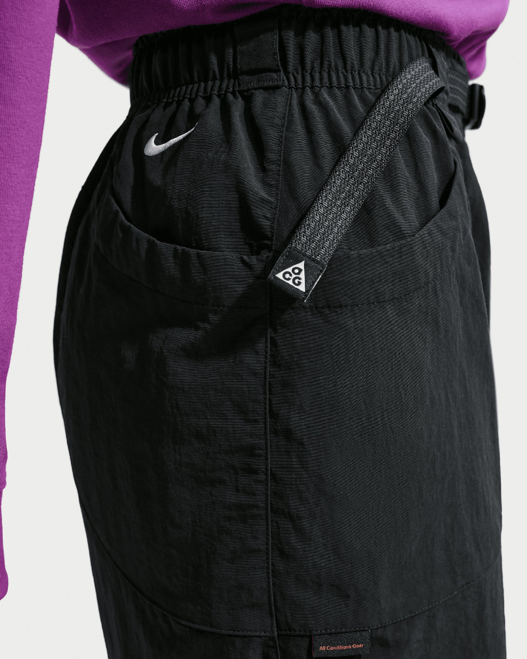 Pants Nike ACG "Dolomiti" Uv Protection Relaxed Women's Sweatpants - IF0141-010