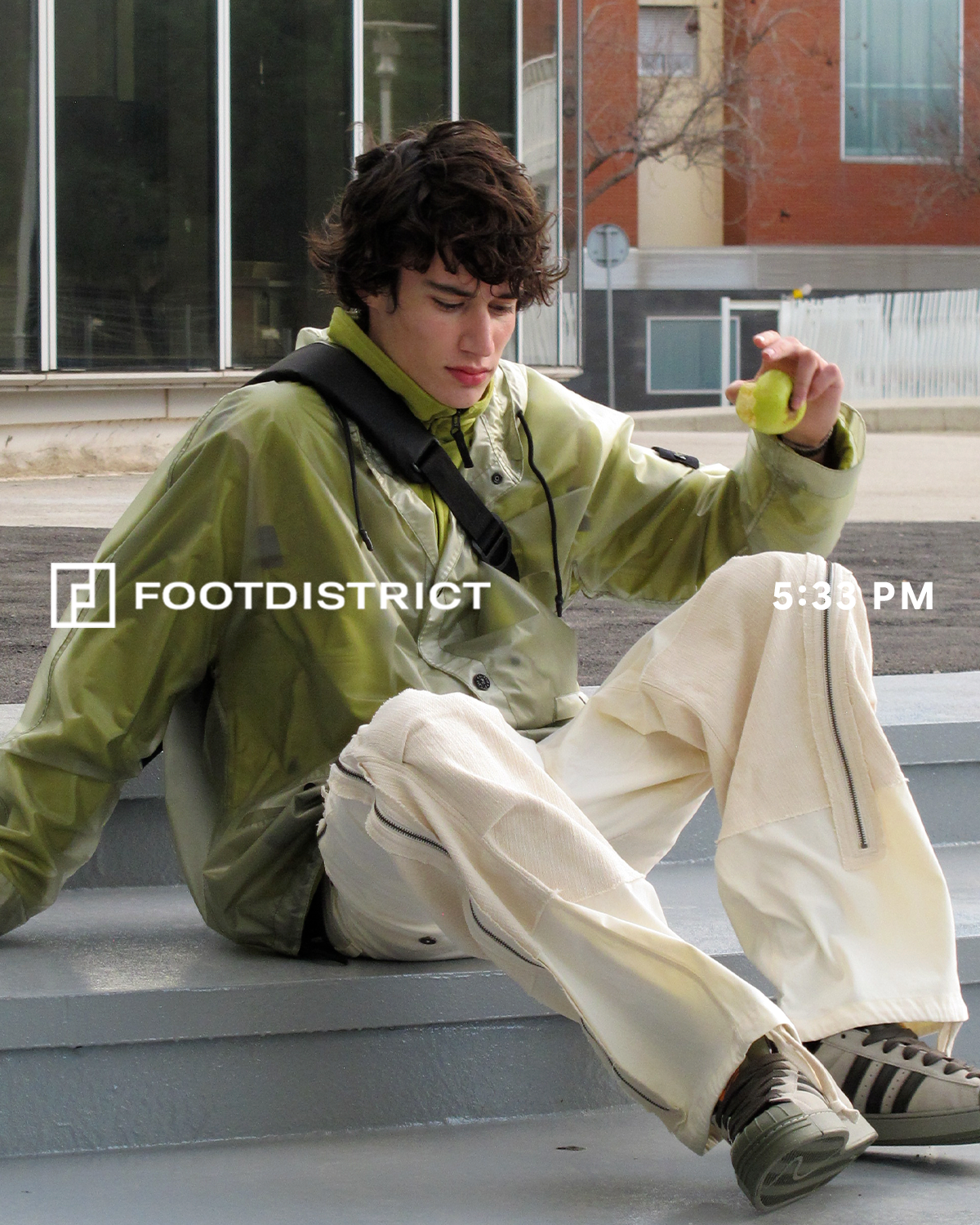 Pants SAN SAN GEAR Affine Curve Relaxed Men's Cargo Pants - SG2503PT11-IVORY