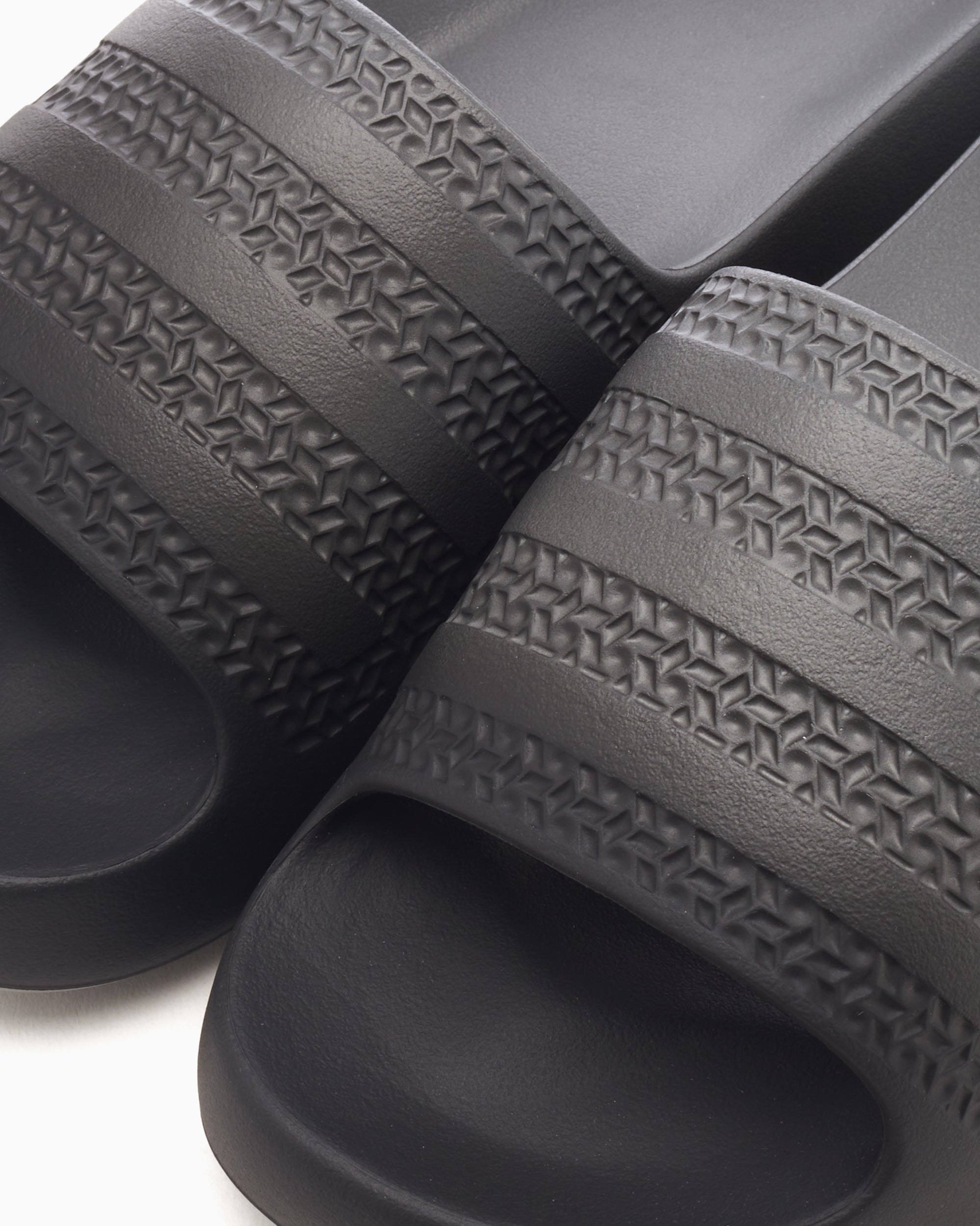 Sandals adidas Originals x DIME Women's Ayoon Slides - IG2042