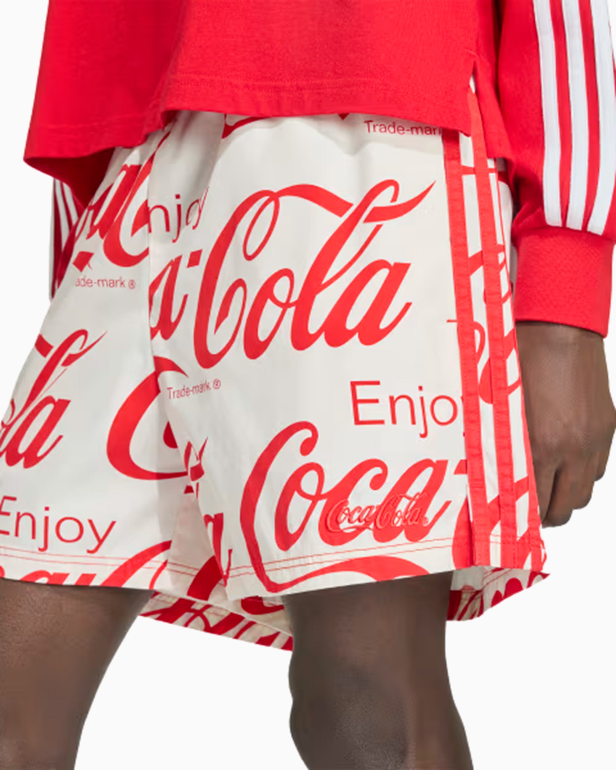 Shorts adidas Originals x Coca-Cola Classic Sport Relaxed Men's Shorts - KY2113