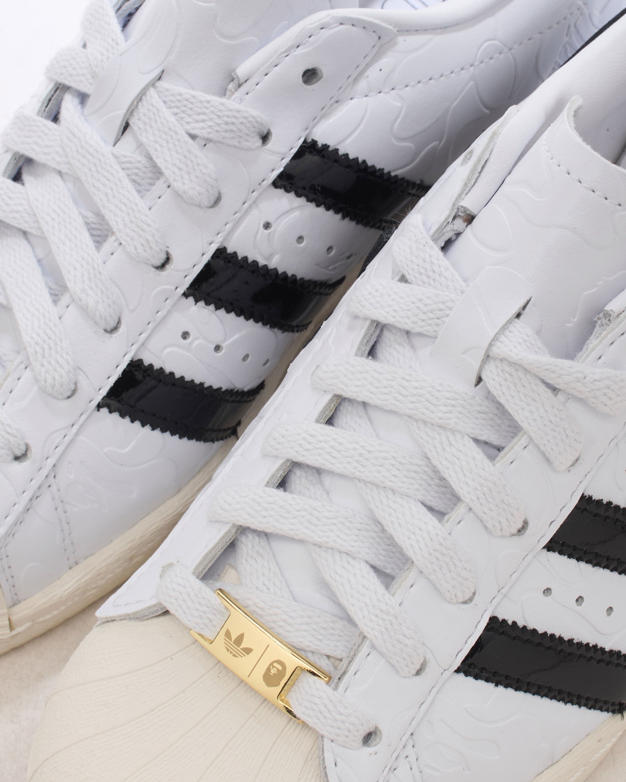 Sneakers adidas Originals x BAPE Superstar Vintage - JR2701