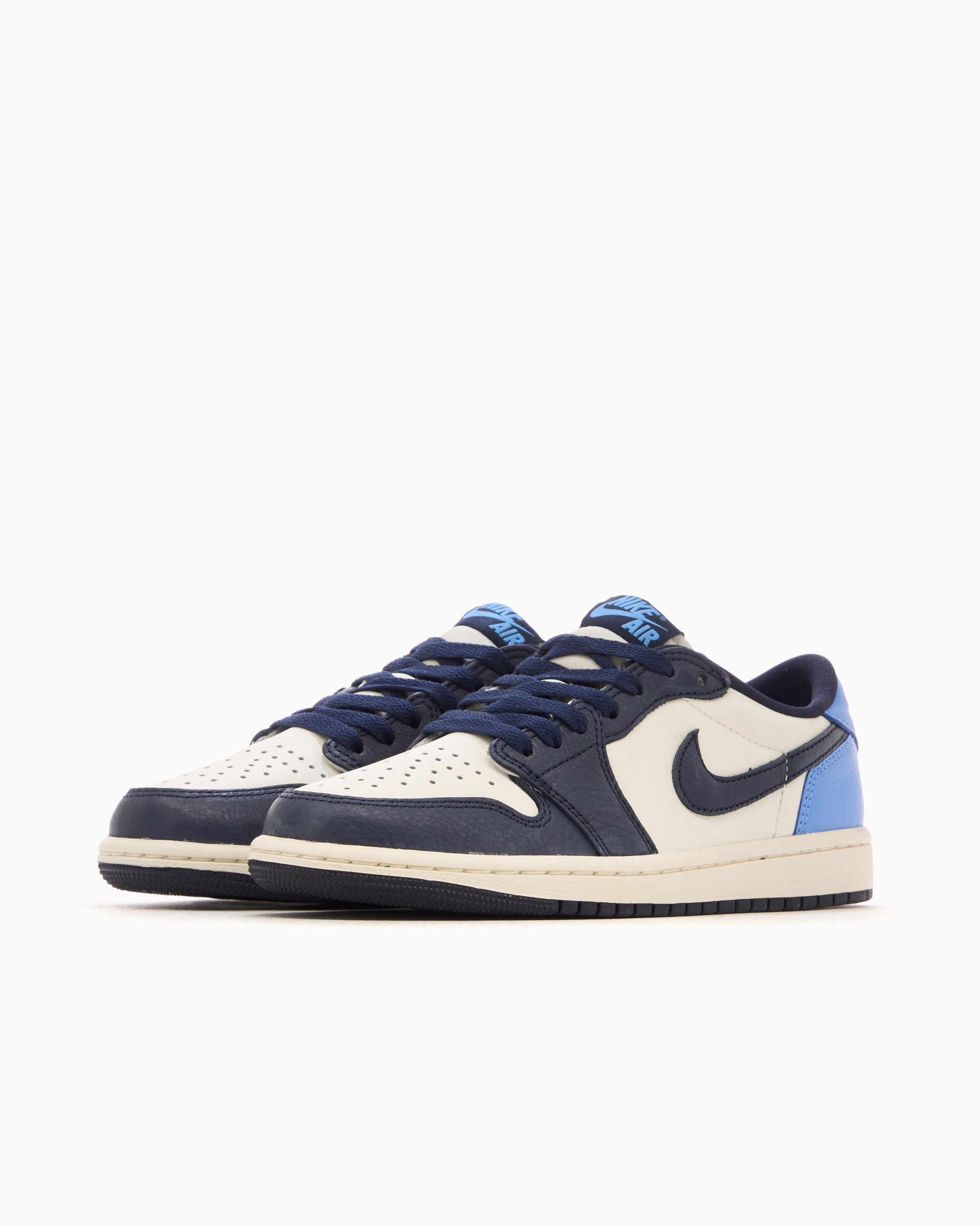 Sneakers Air Jordan 1 Low Retro Low OG "Obsidian" - CZ0790-400