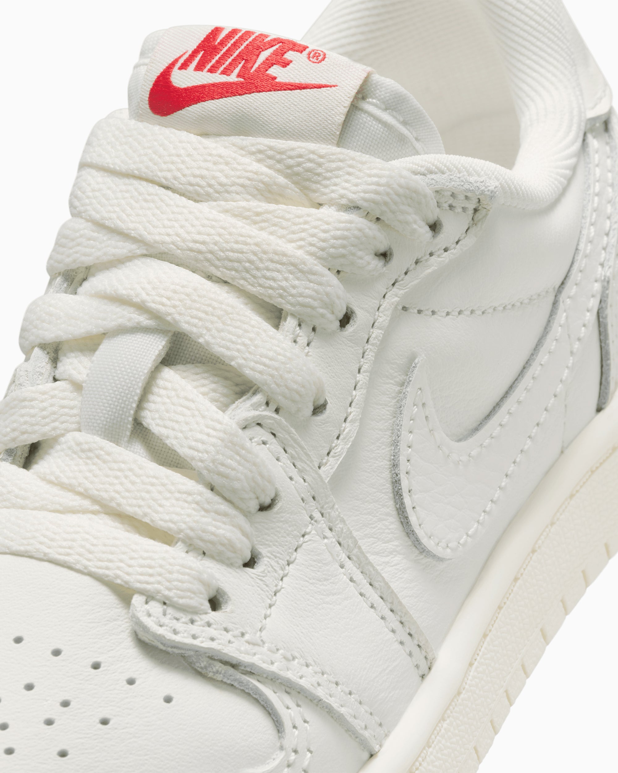 Sneakers Air Jordan 1 Retro Low OG (PS) - HQ6996-100