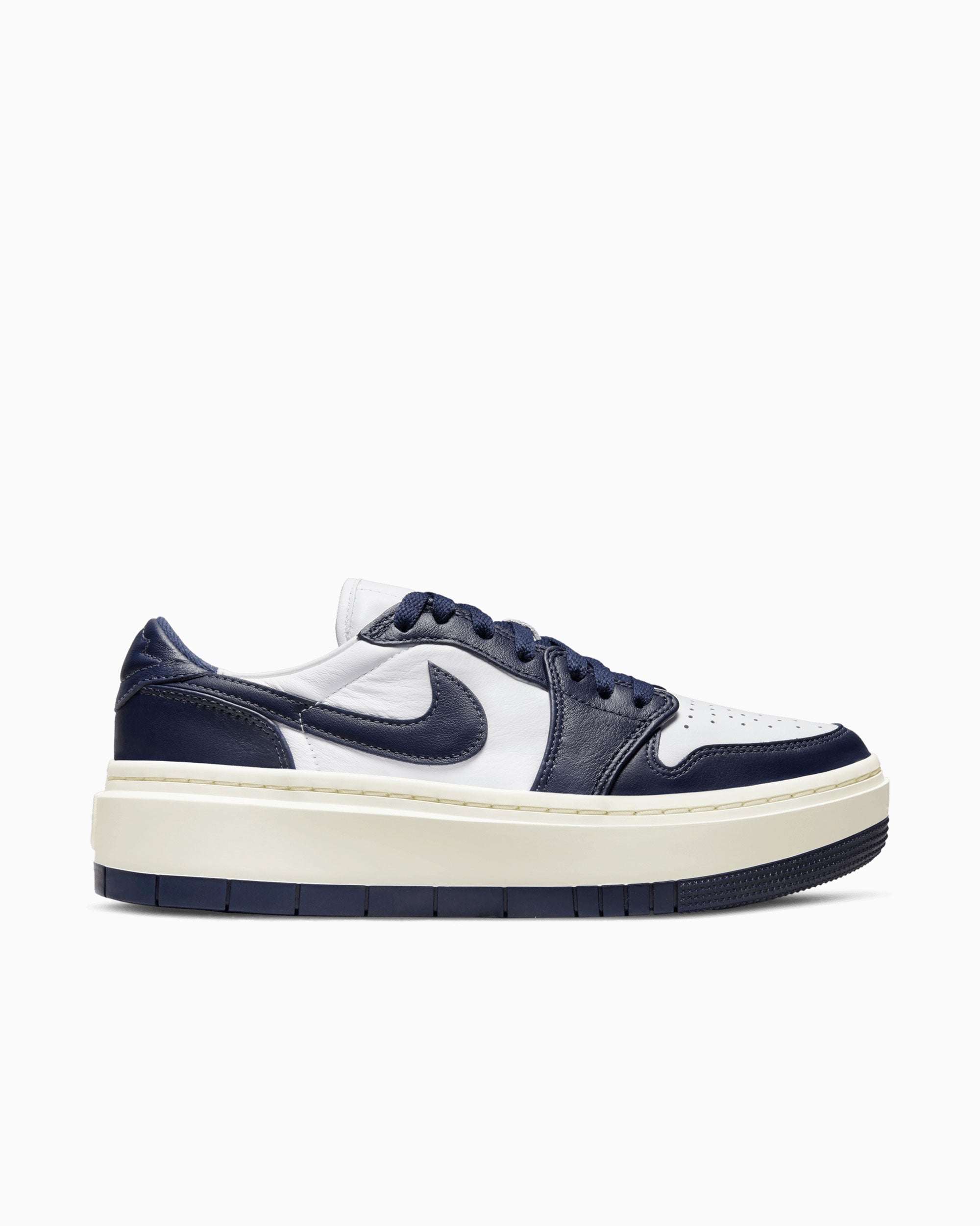 Sneakers Air Jordan Women's 1 Elevate Low "Midnight Navy" - DH7004-141