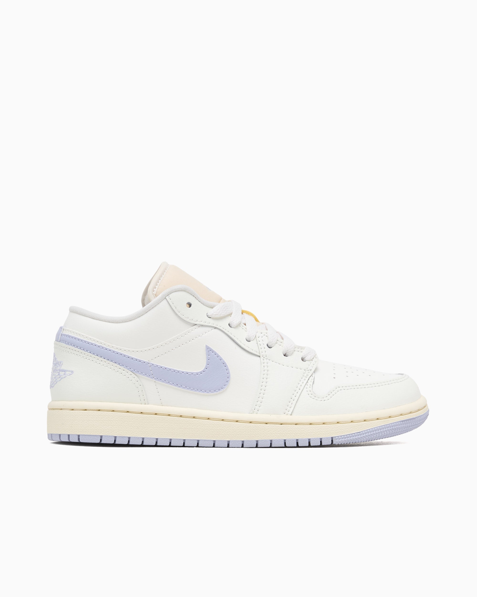Sneakers Air Jordan Women's 1 Low - DC0774-106