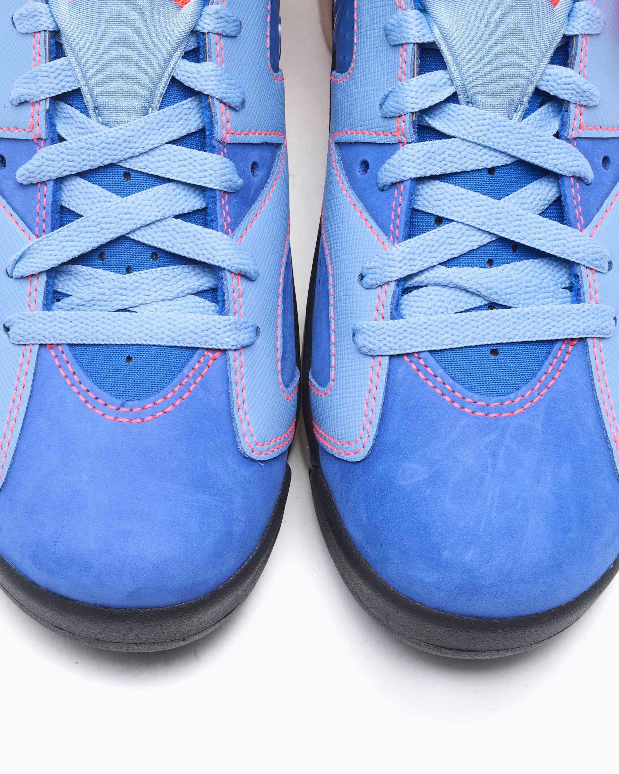 Sneakers Air Jordan x Awake NY 6 Retro SP "Midnight Navy" - IQ5706-400