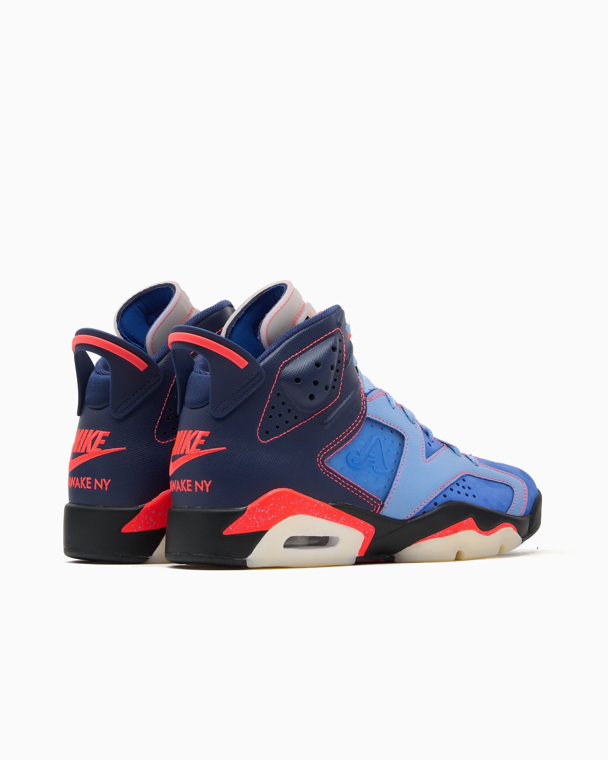 Sneakers Air Jordan x Awake NY 6 Retro SP "Midnight Navy" - IQ5706-400