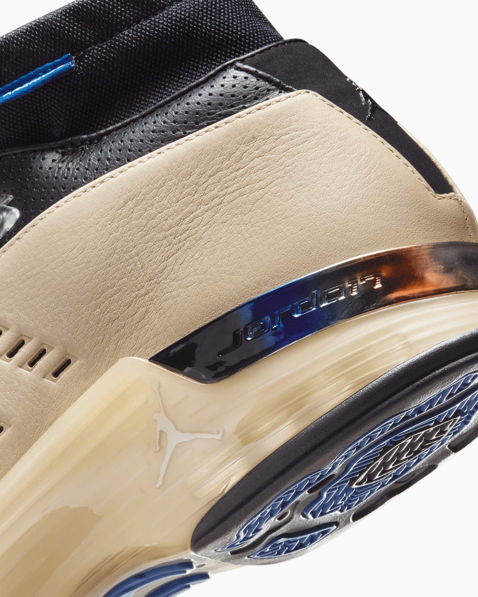 Sneakers Air Jordan x Infinite Archives 17 Retro Low SP "Beach" - IH0177-200