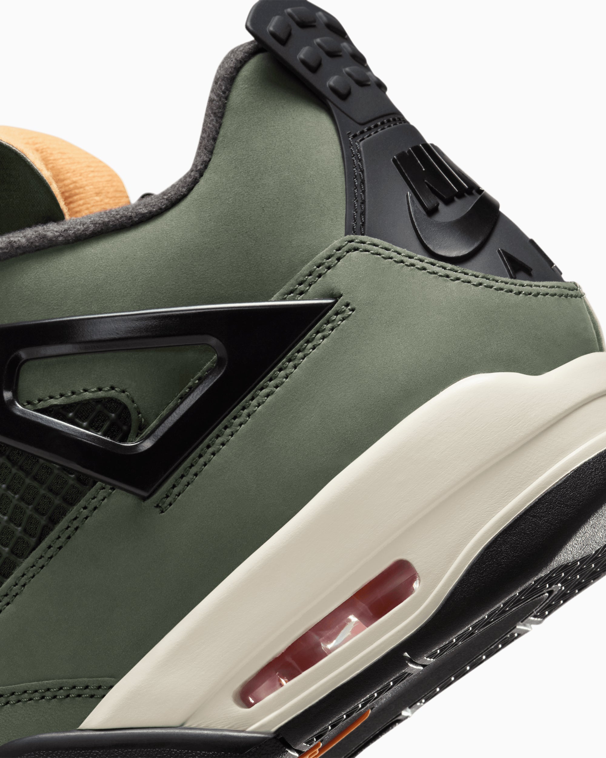 Sneakers Air Jordan x Undefeated 4 Retro OG SP "Deep Green" - IB1519-200