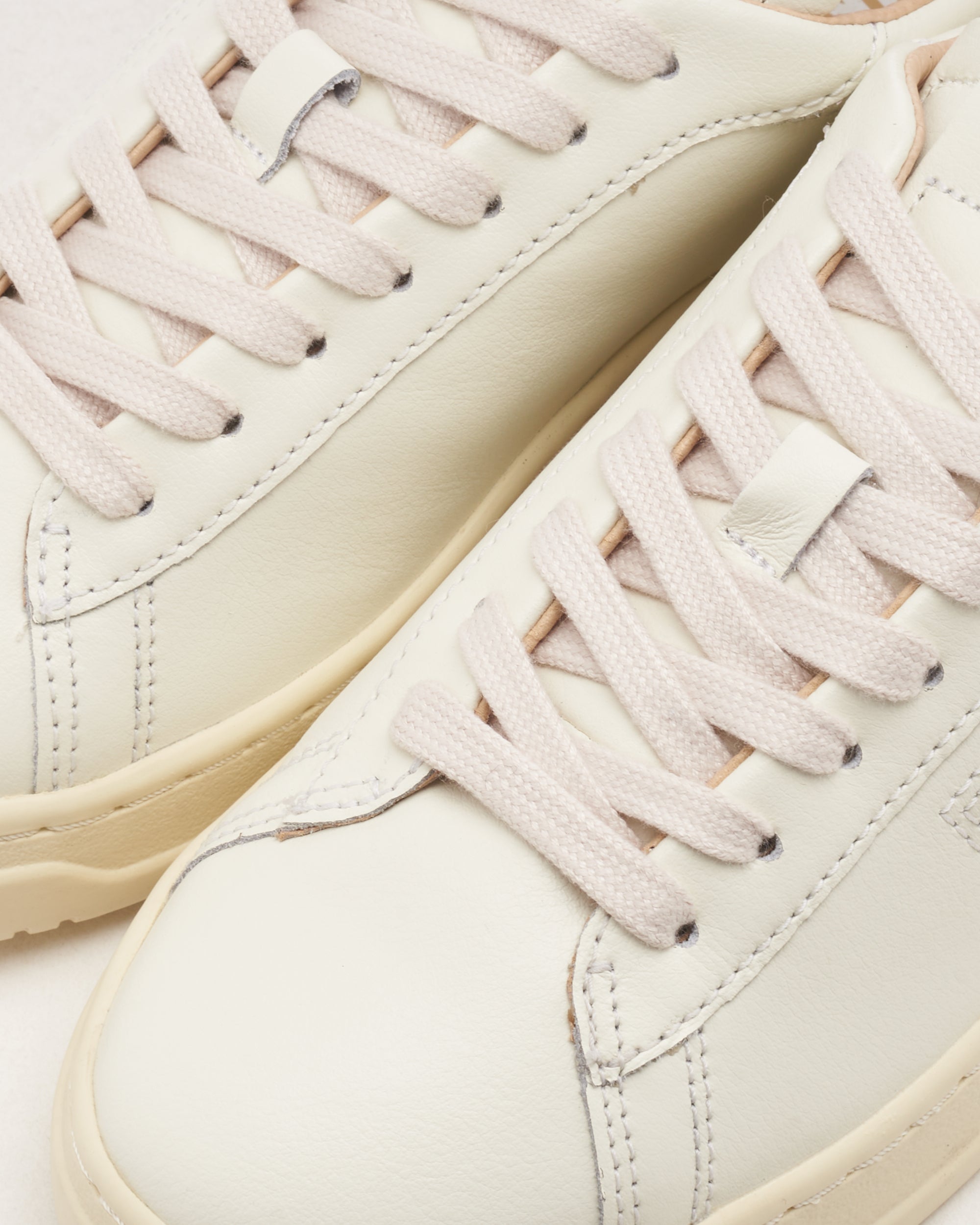 Sneakers Autry Women's Dallas Low - ADLWMR03