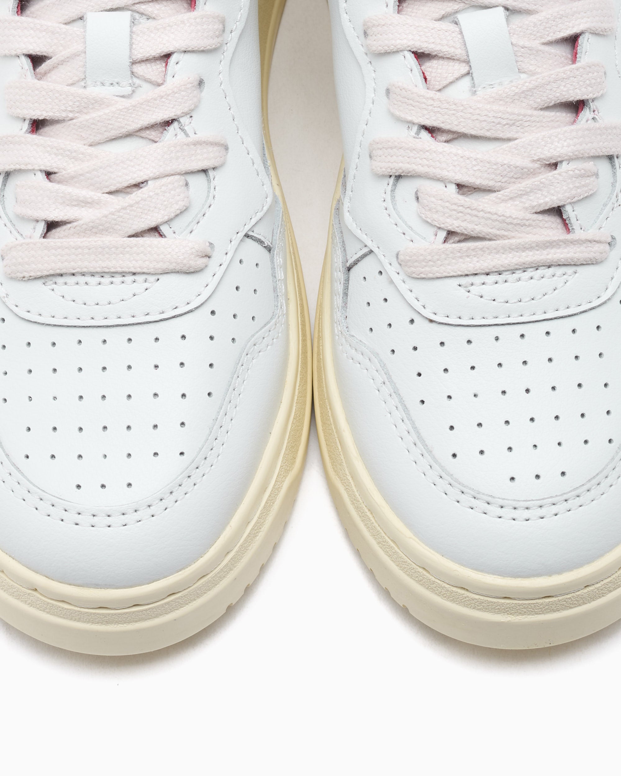 Sneakers Autry Women's Medalist Low "Game Set Match!" - AULWML03