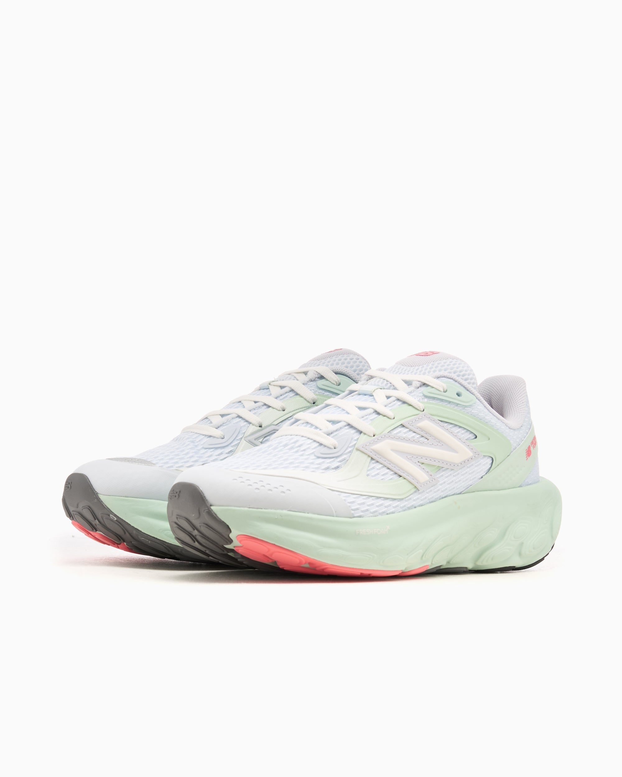 Sneakers New Balance Fresh Foam UTRN QD - UTRNQD