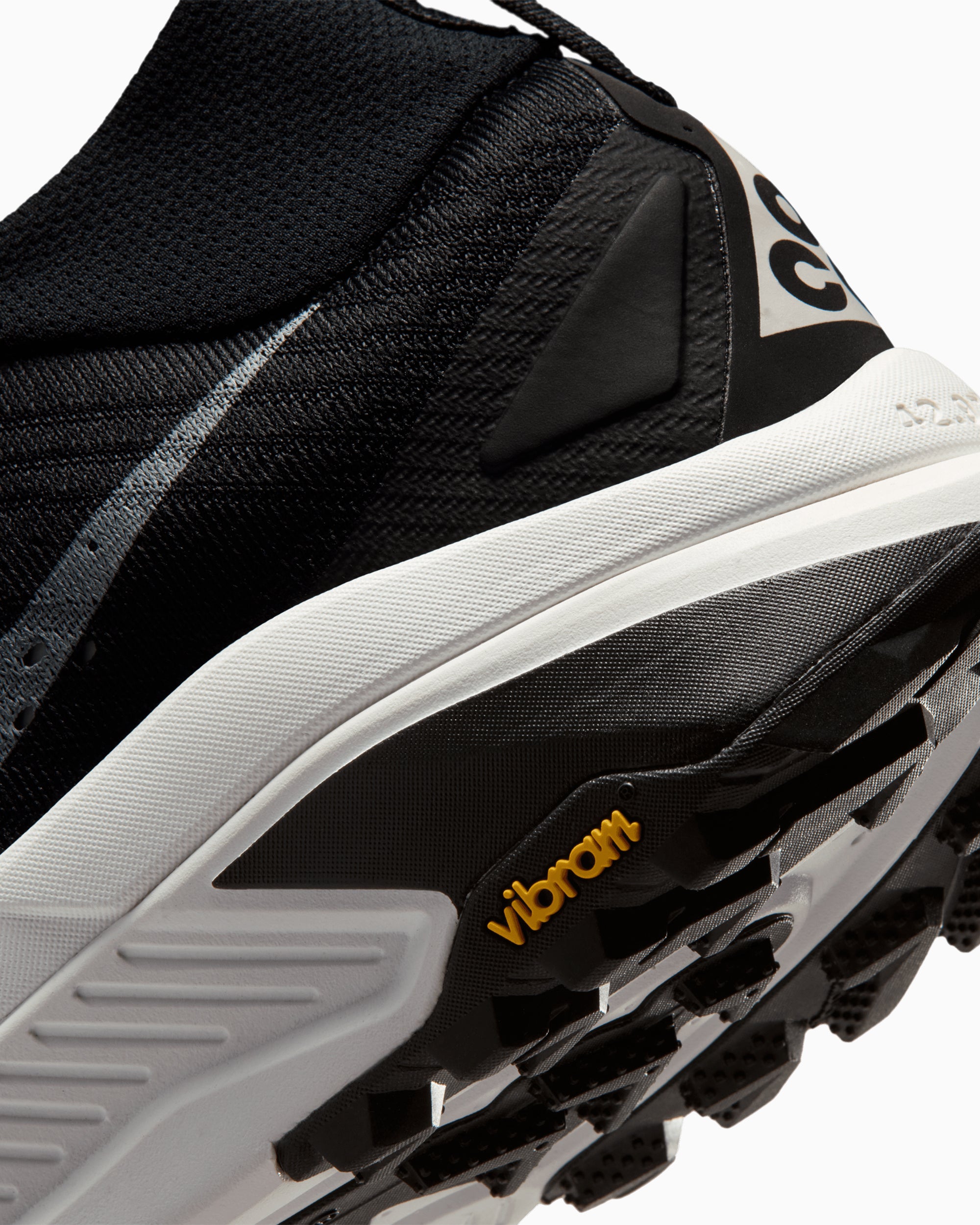 Sneakers Nike ACG Zegama Trail Vibram - HV8113-001
