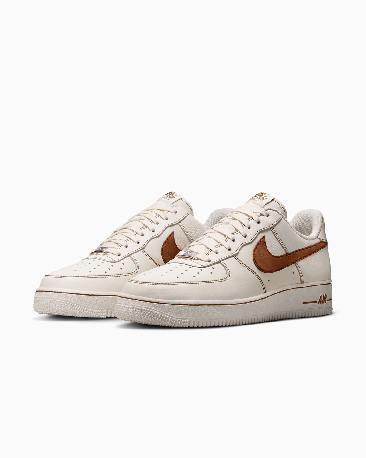 Sneakers Nike Air Force 1 '07 LV8 "Ivory Saddle Brown" - HQ2037-101