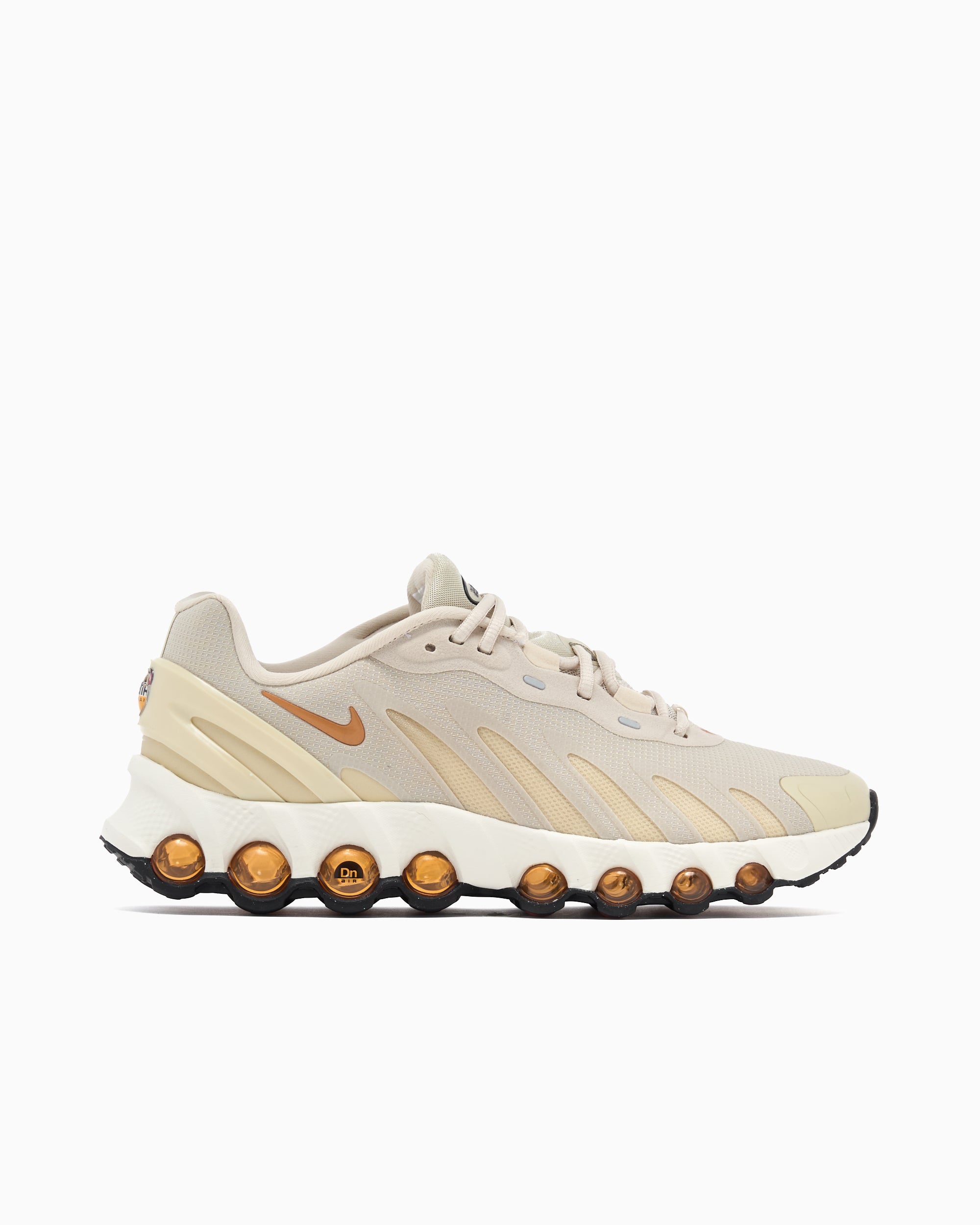 Sneakers Nike Air Max Dn8 "Light Khaki" - FQ7860-204