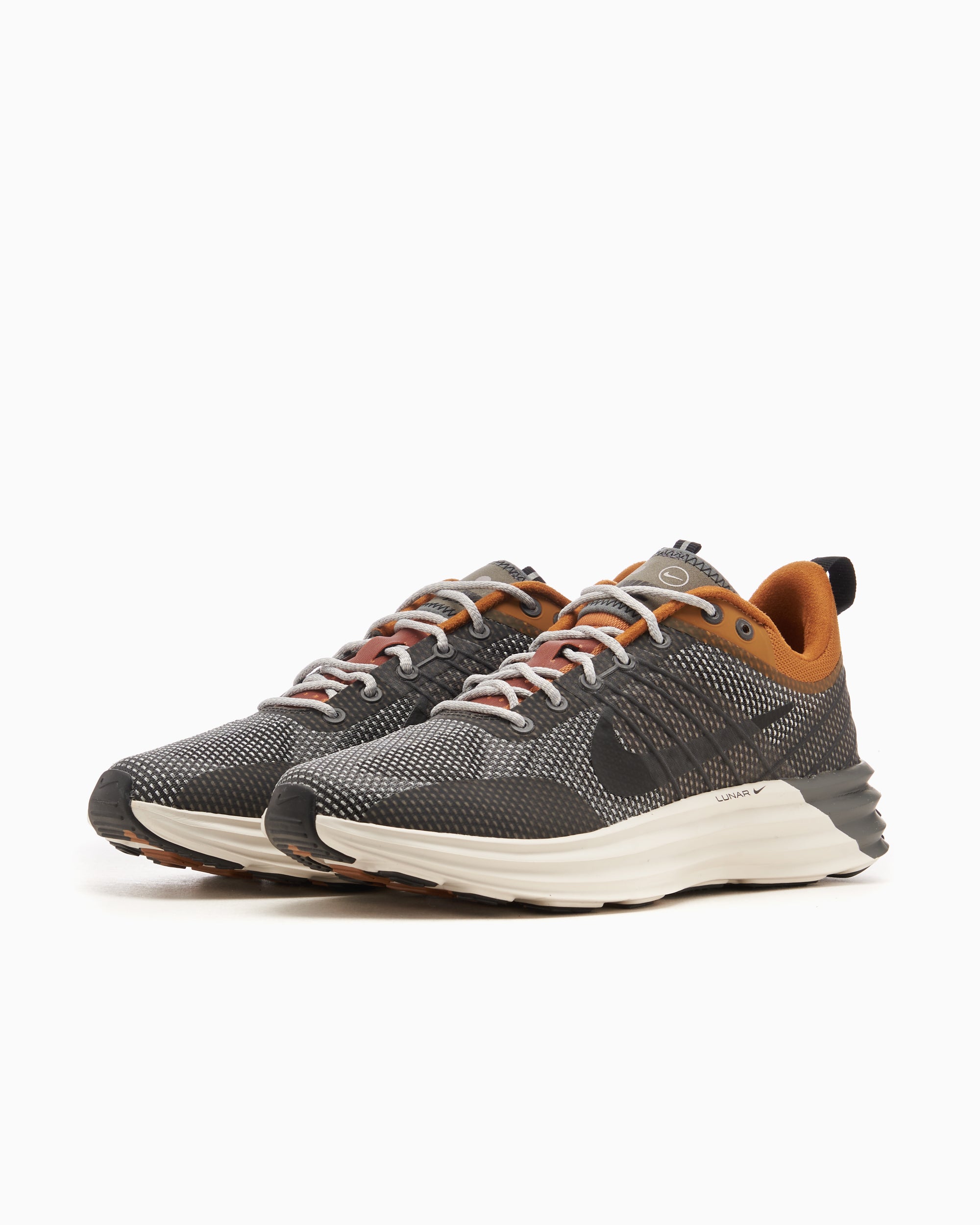 Sneakers Nike Lunar Roam SE PRM - FZ8116-200