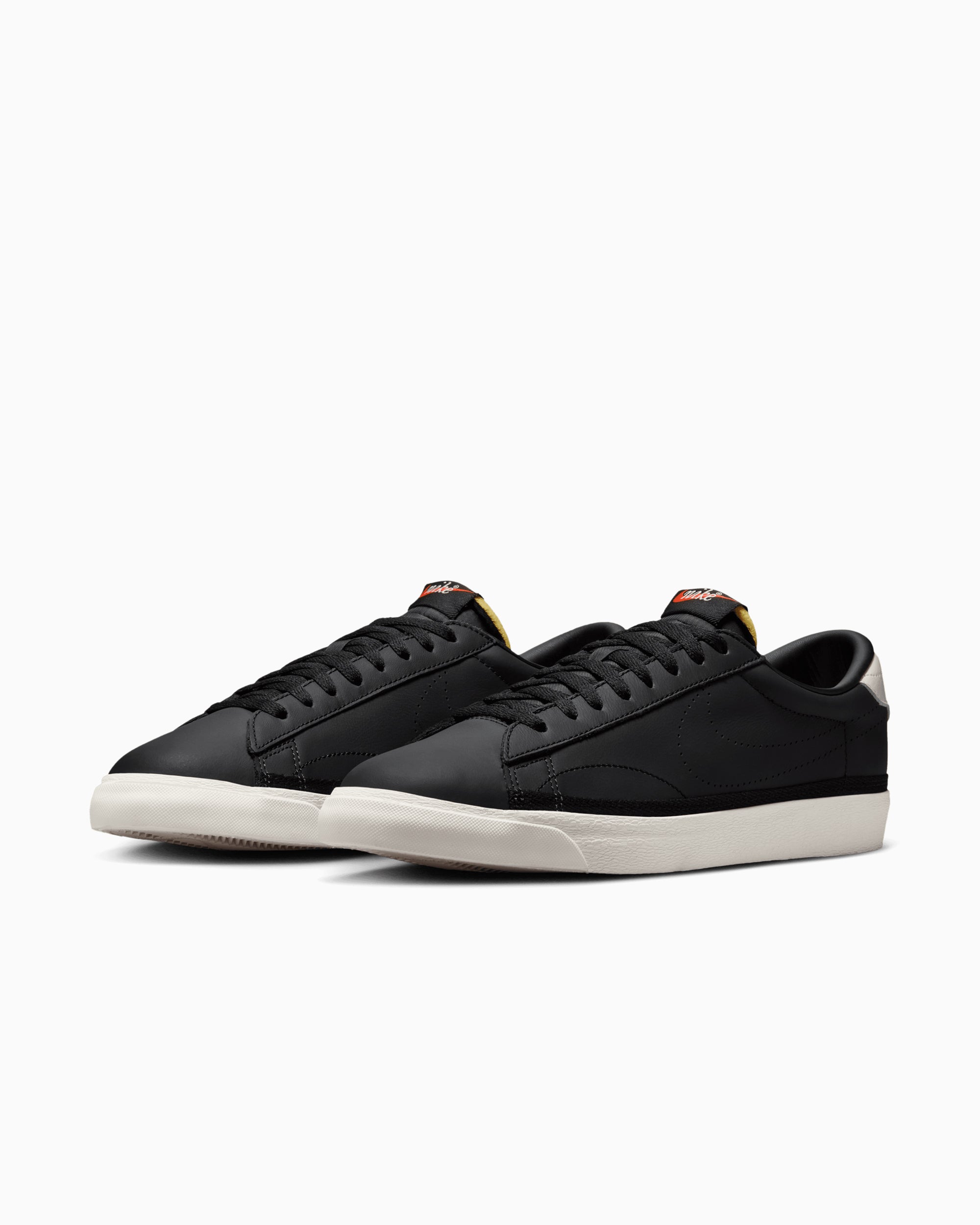 Sneakers Nike Tennis Classic AC - IO1738-001