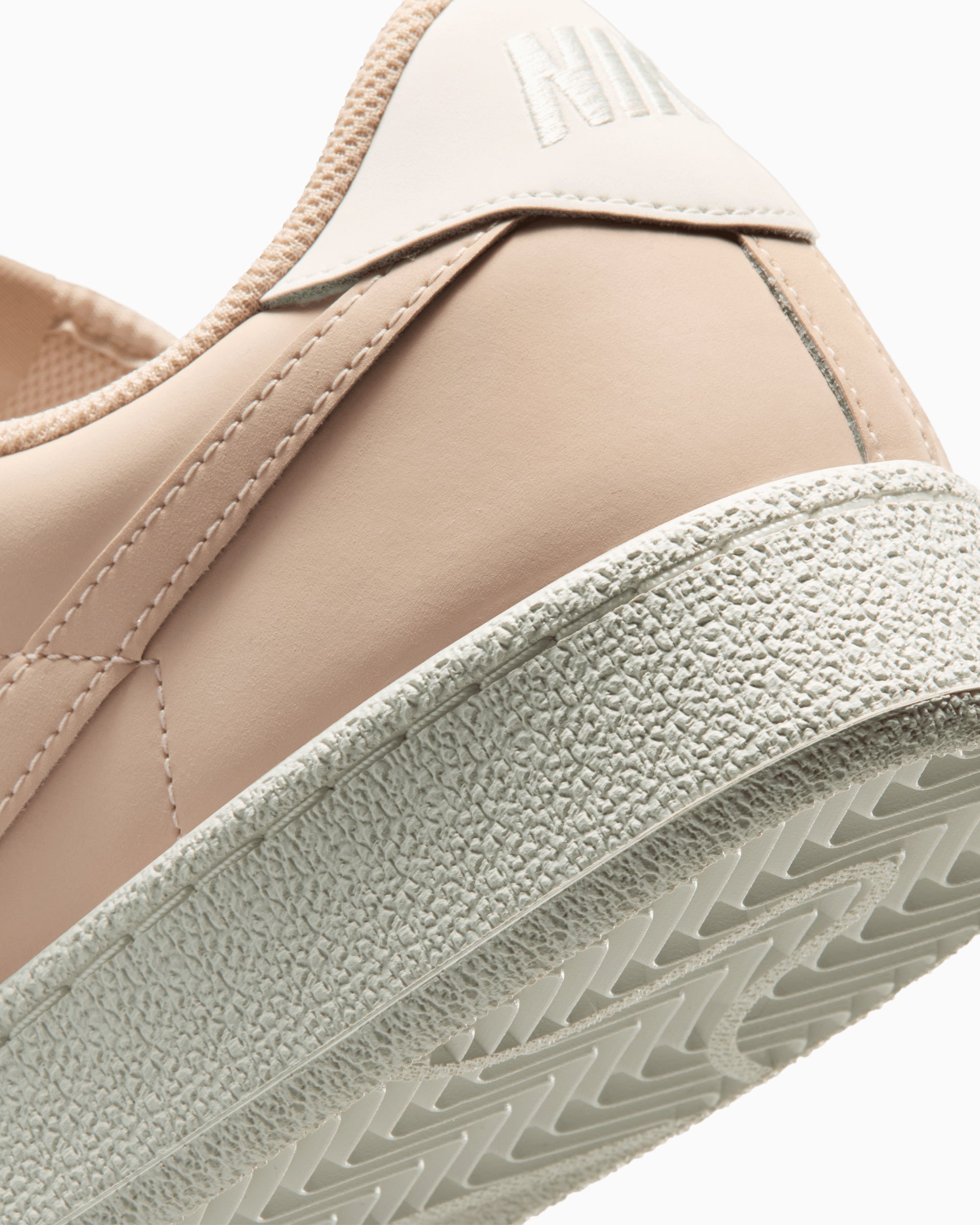 Sneakers Nike Tennis Classic CS - IV2436-100