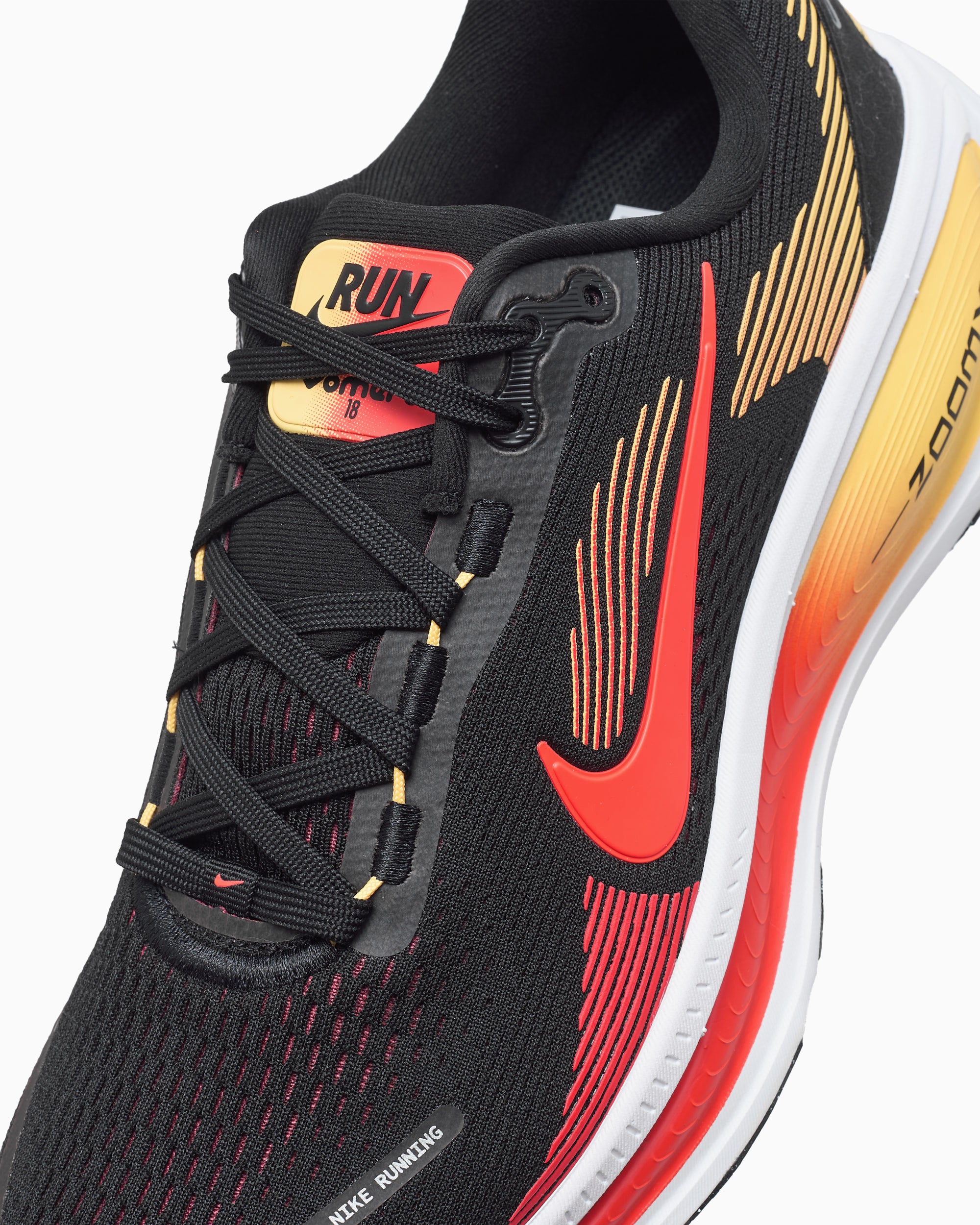 Sneakers Nike Vomero 18 - HM6803-016