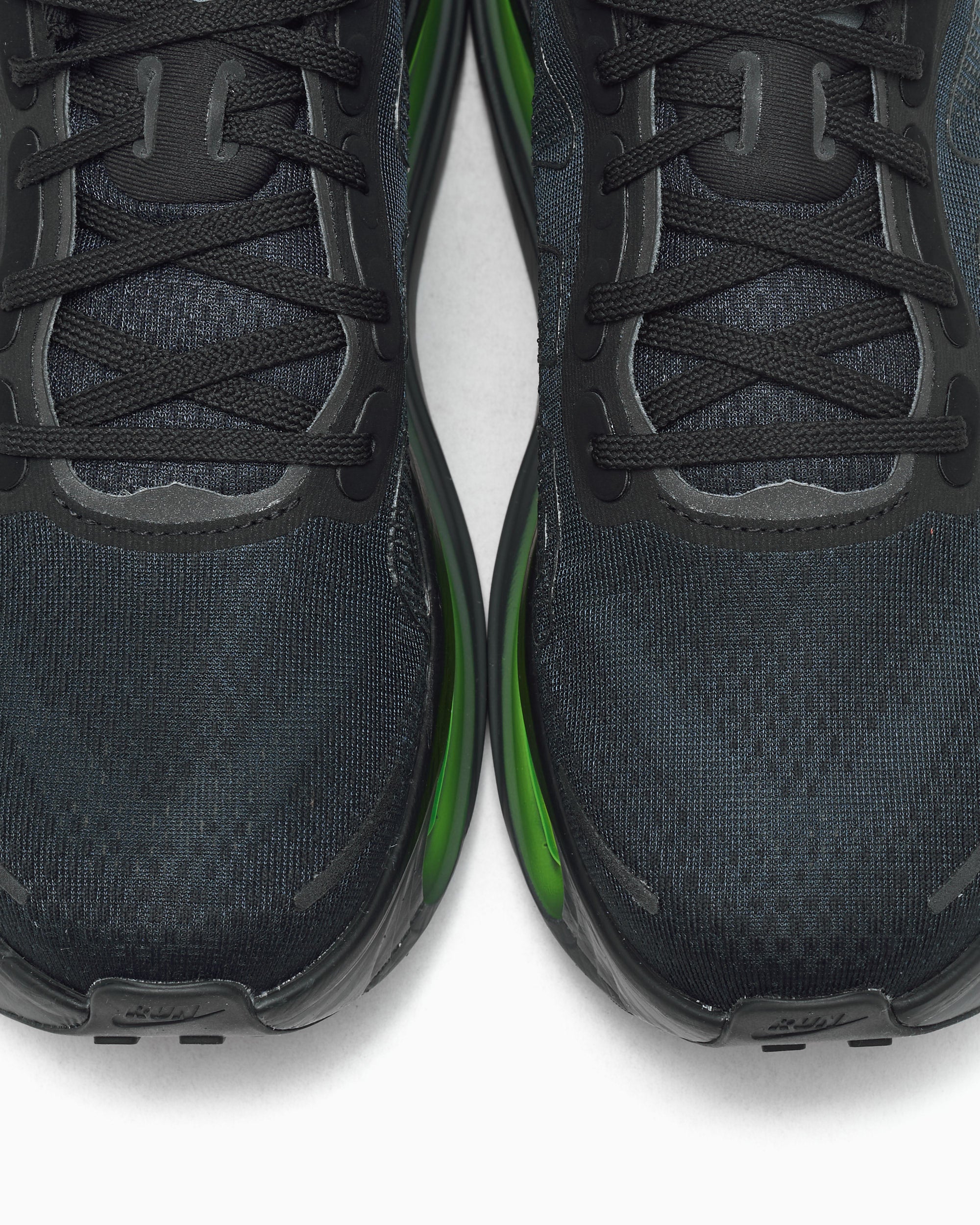 Sneakers Nike Vomero Premium - HQ2050-001