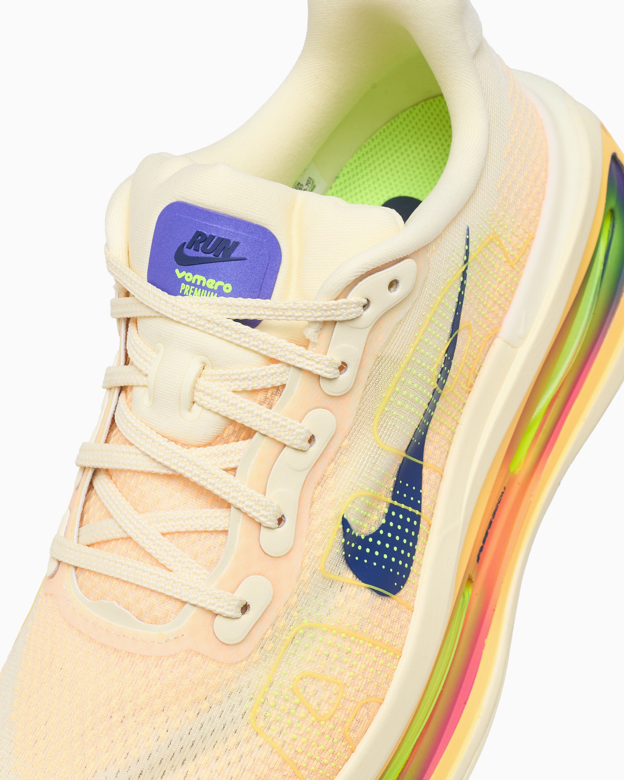 Sneakers Nike Vomero Premium - HQ2050-701