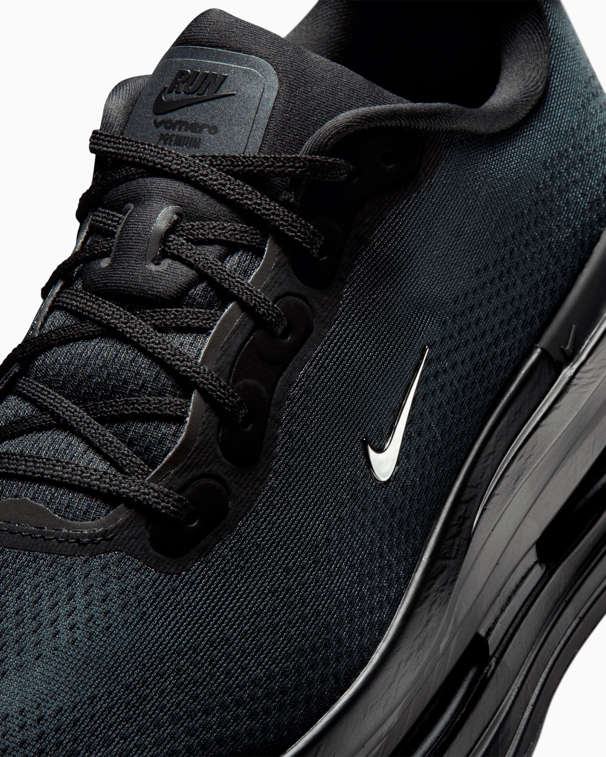 Sneakers Nike Vomero Premium SP - IQ0627-001