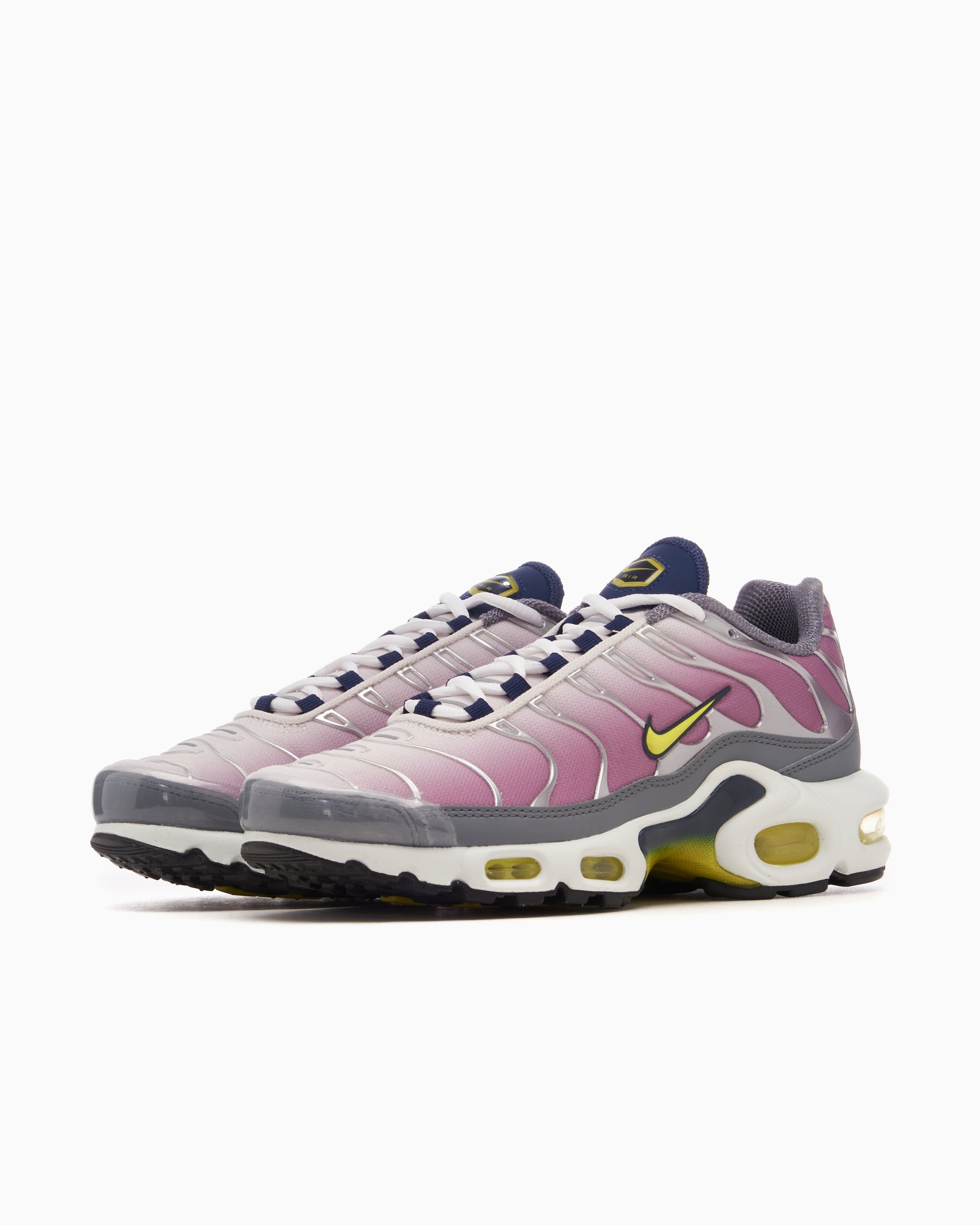 Sneakers Nike Women's Air Max Plus "Violet Dust" - FN8007-500