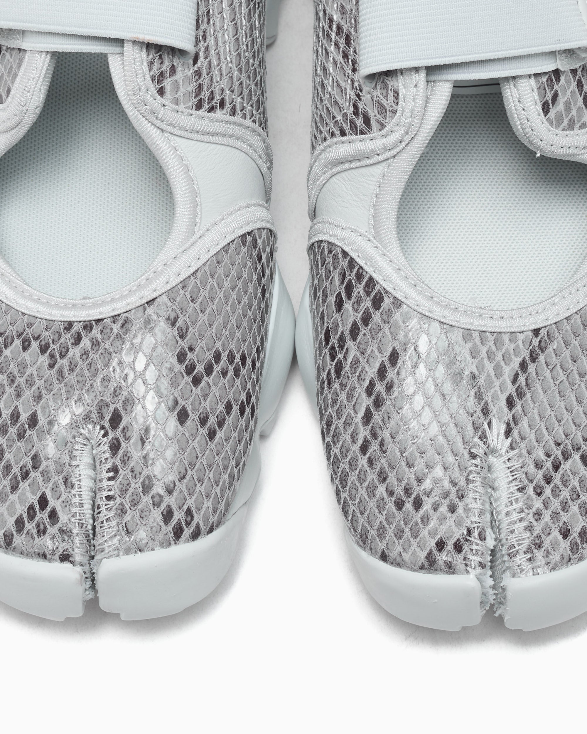 Sneakers Nike Women's Air Rift "Photon Dust" - IM5739-001