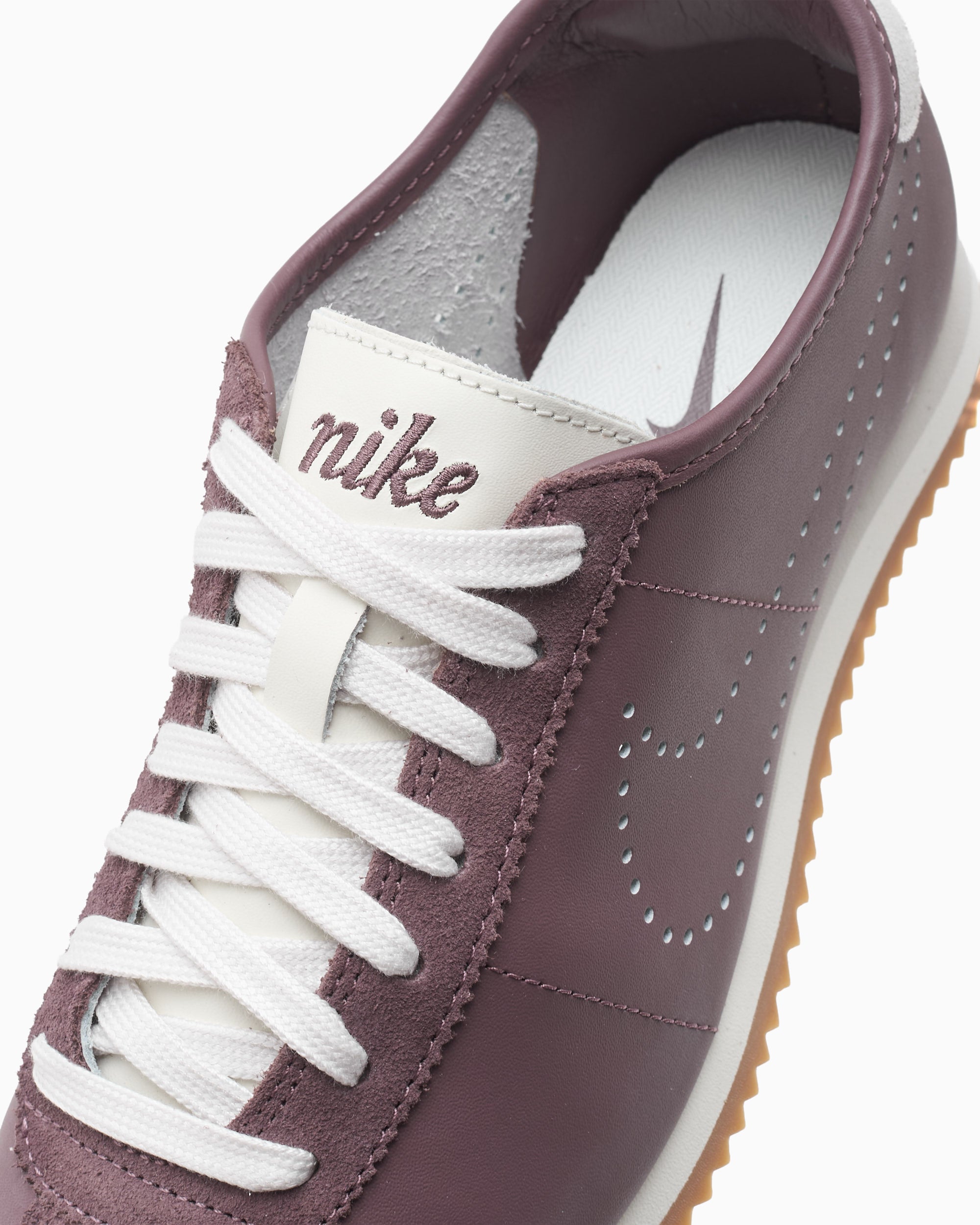 Sneakers Nike Women's Cortez Leather - HQ1841-500