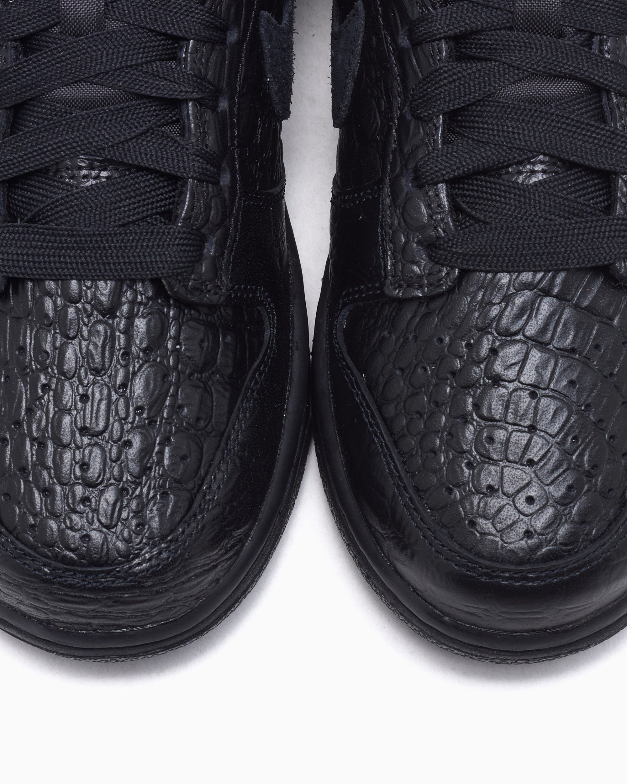 Sneakers Nike Women's Dunk Low "Black Croc Skin" - HV4388-001