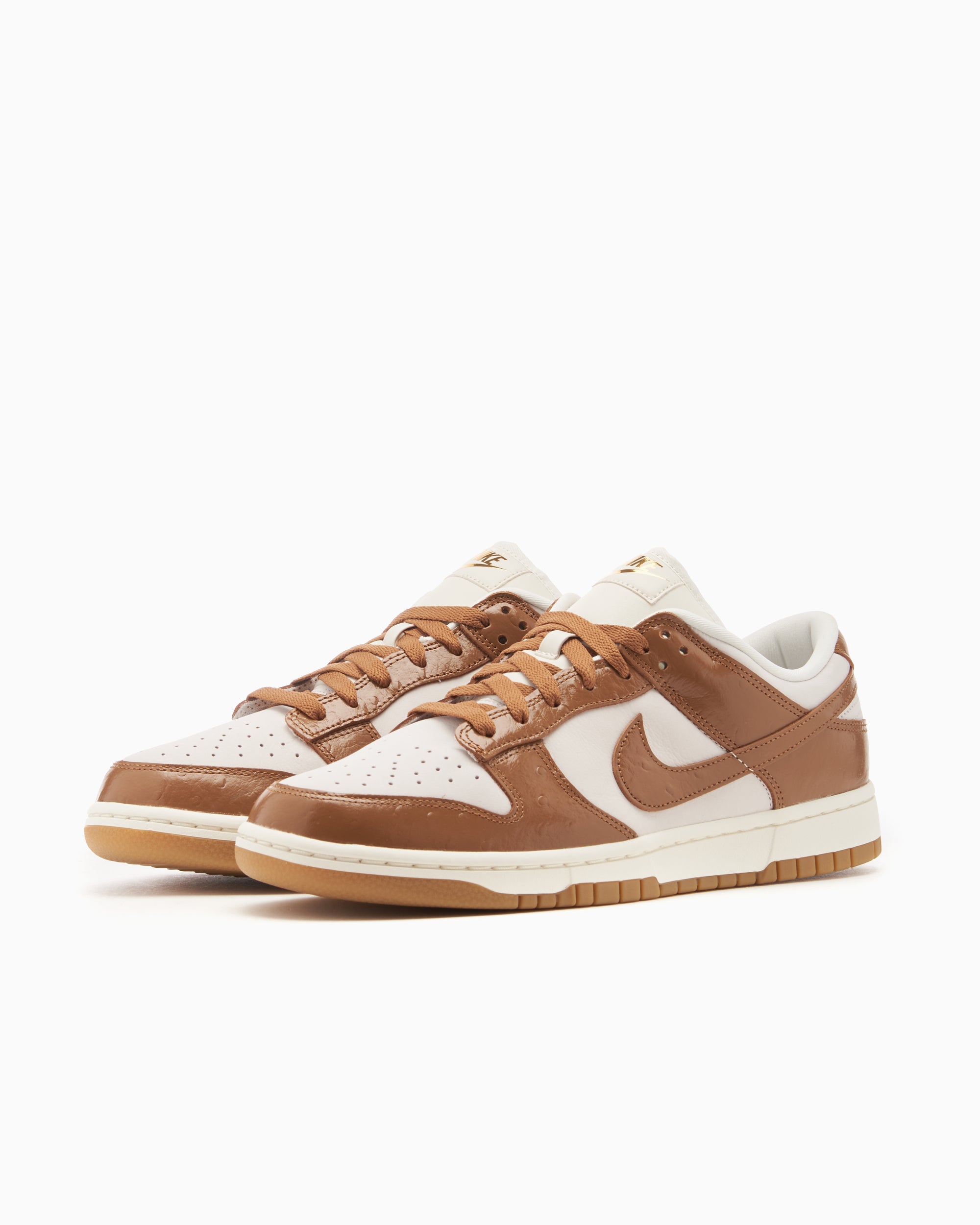 Sneakers Nike Women's Dunk Low LX "Ale Brown" - FJ2260-001