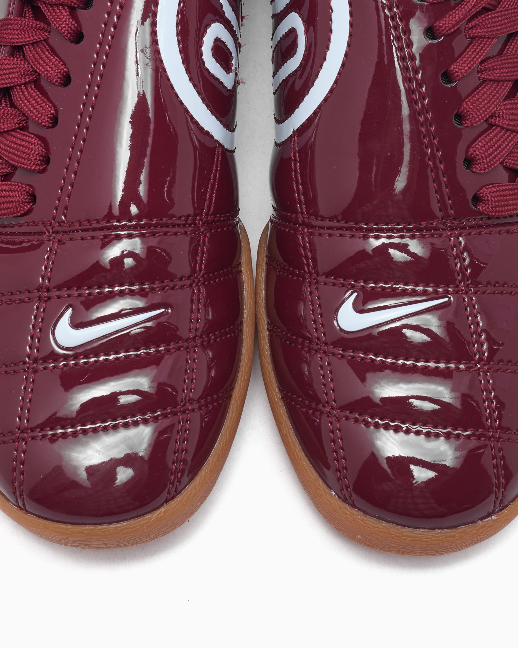 Sneakers Nike Women's Total 90 - IB5666-603