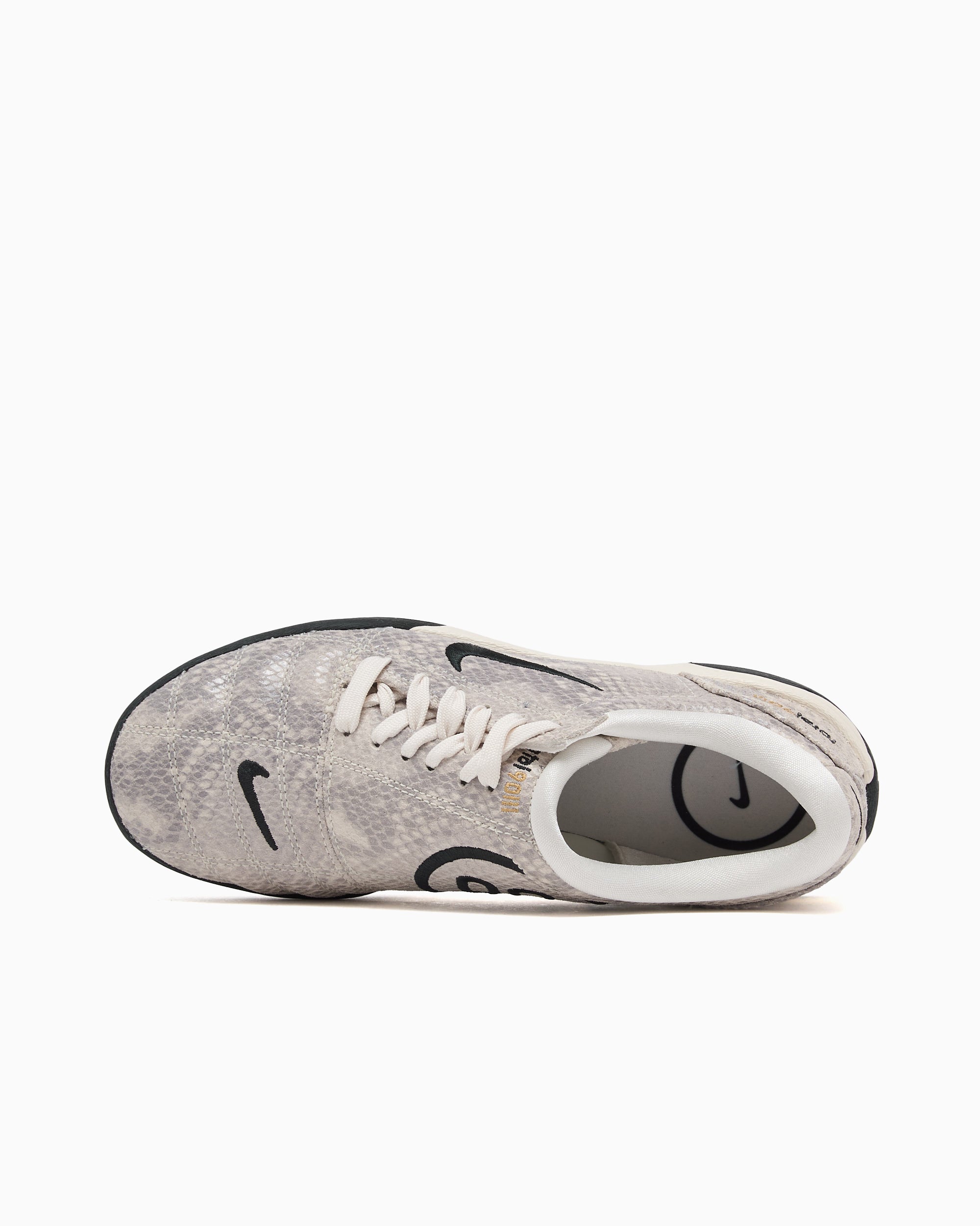 Sneakers Nike Women's Total 90 SE "Pale Ivory Snakeskin" - IB4204-100
