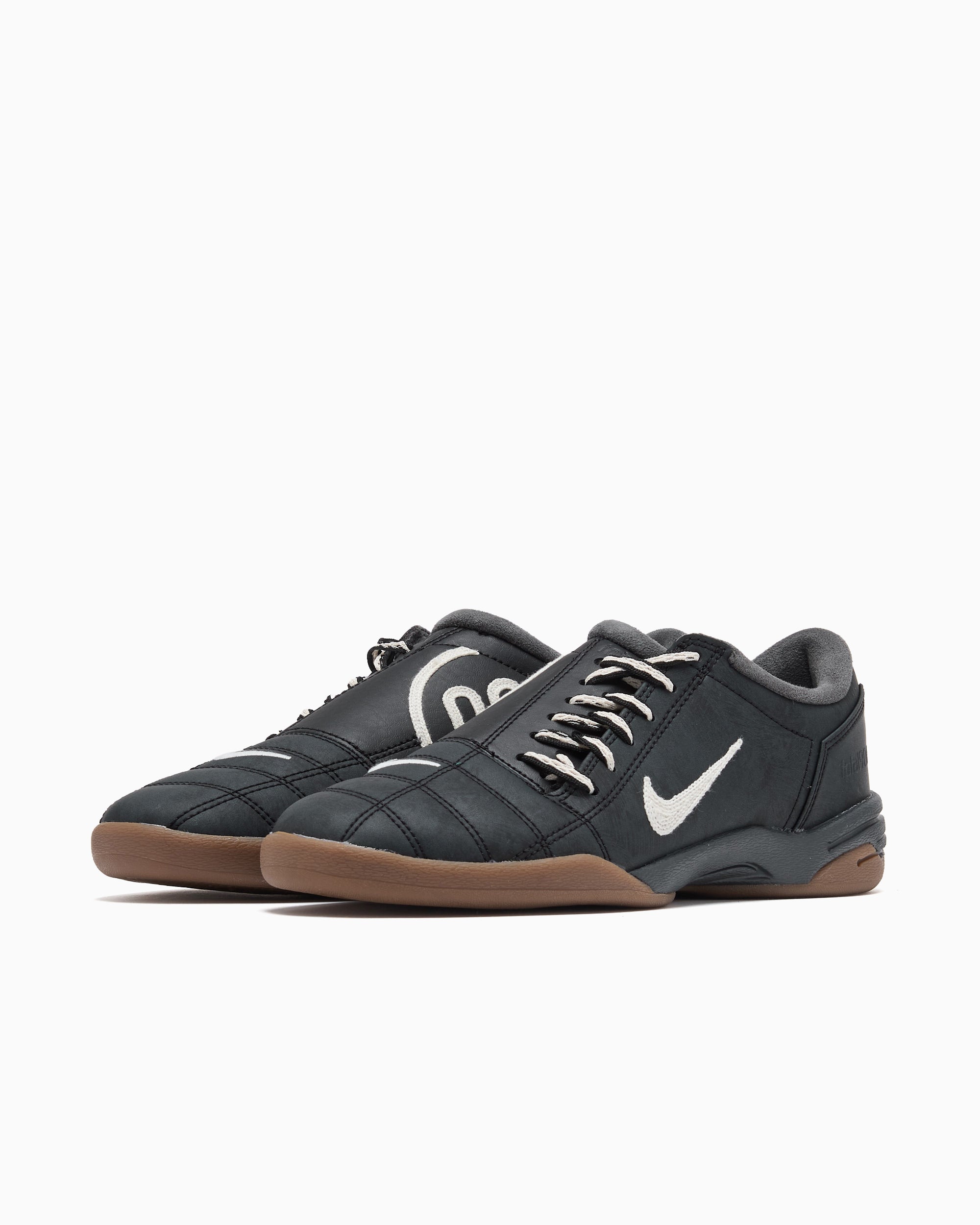 Sneakers Nike Women's Total 90 SP "Black Gum" - IH2314-002