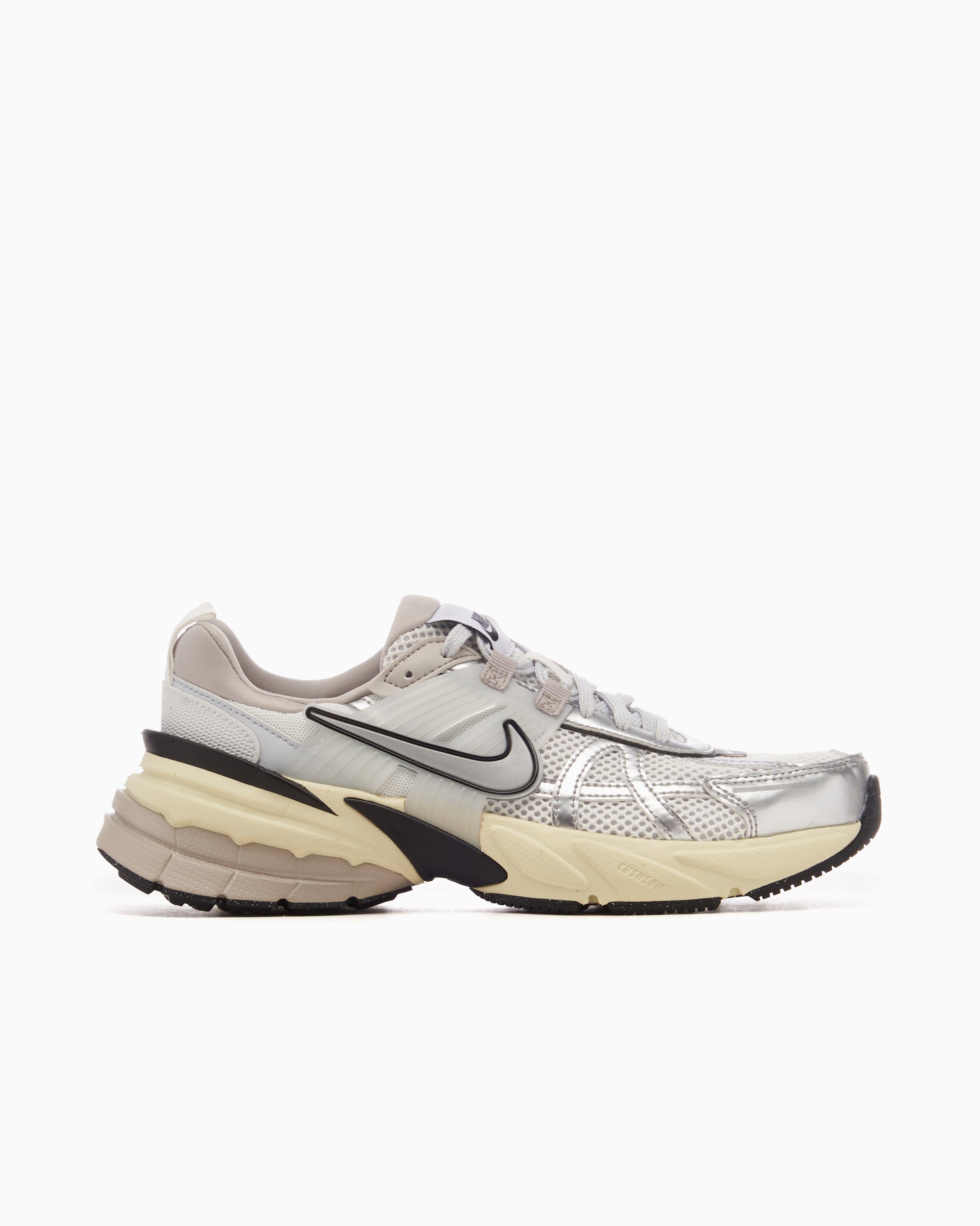 Sneakers Nike Women's V2K Run - FD0736-100