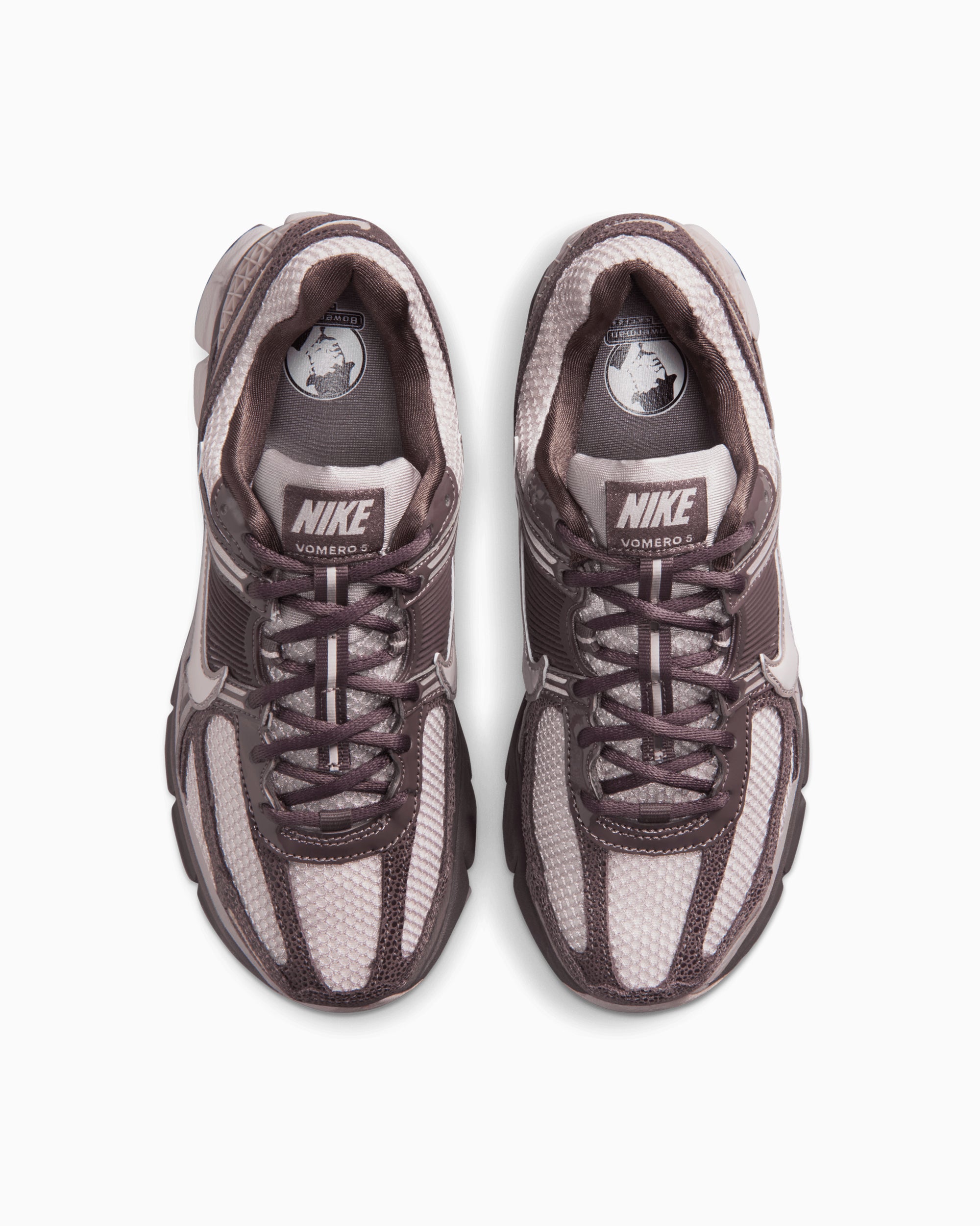 Sneakers Nike Women's Zoom Vomero 5 - II6236-500