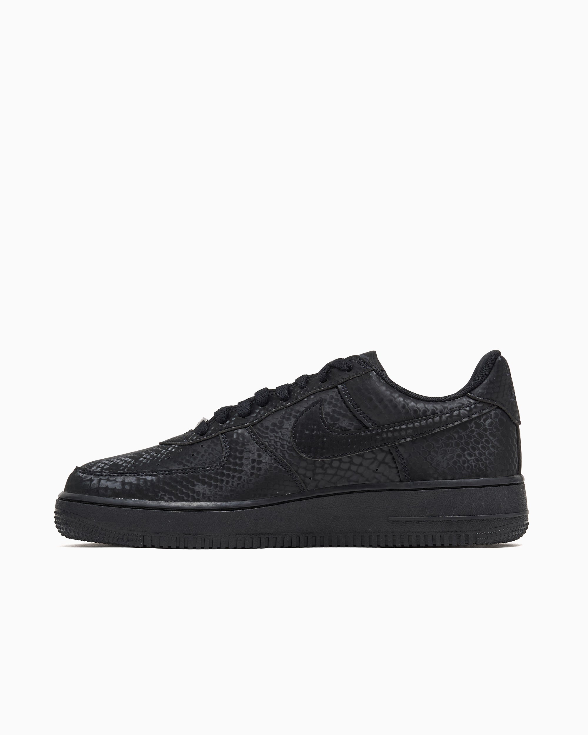 Sneakers Nike x Kobe Bryant Air Force 1 Low "Forever Black" - IB0018-003