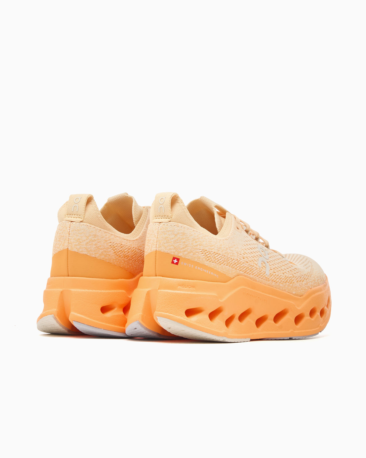 Sneakers On Women's Cloudsurfer Max - 3WF30225156