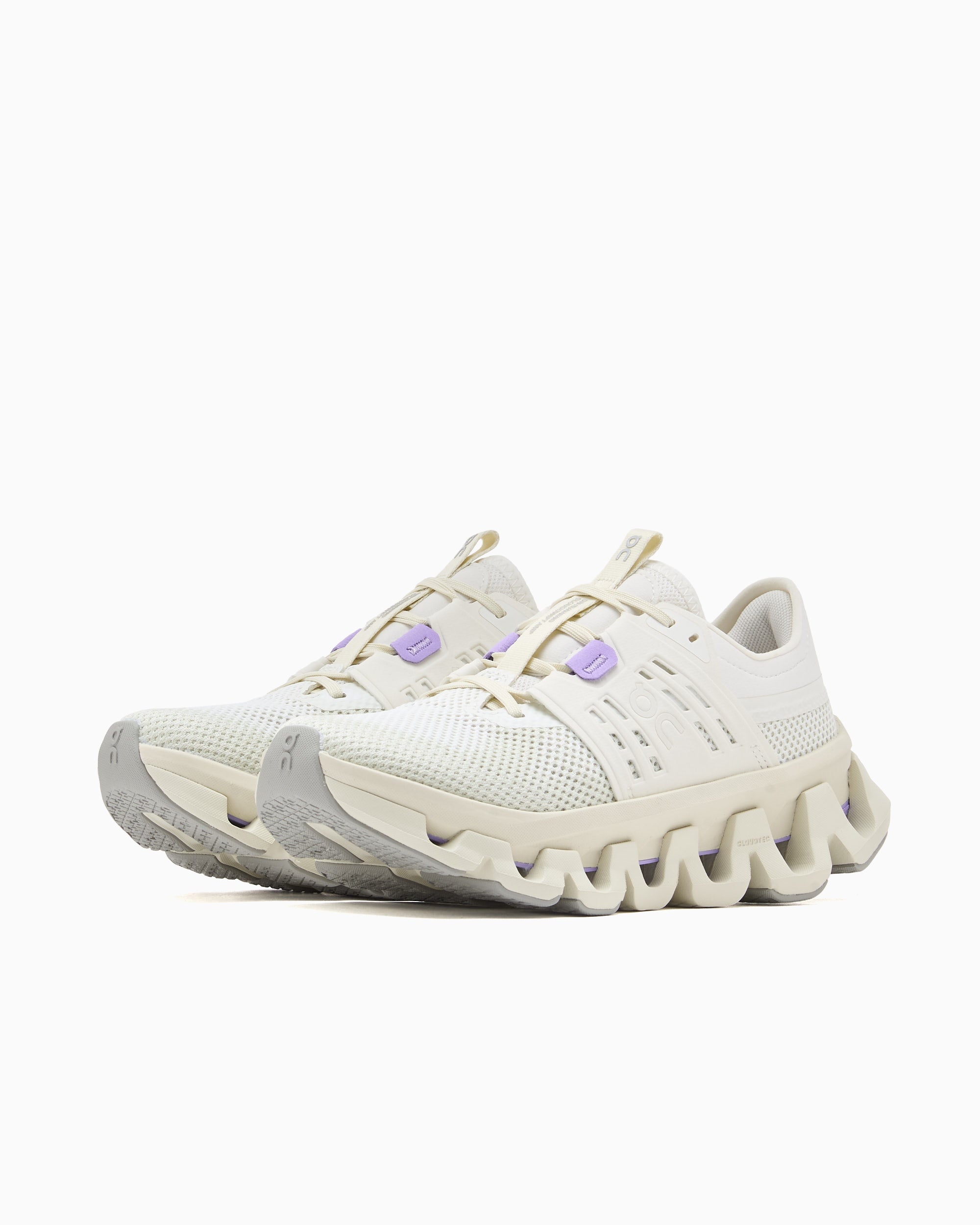 Sneakers On Women's Cloudswift Amp - 3WG10393588