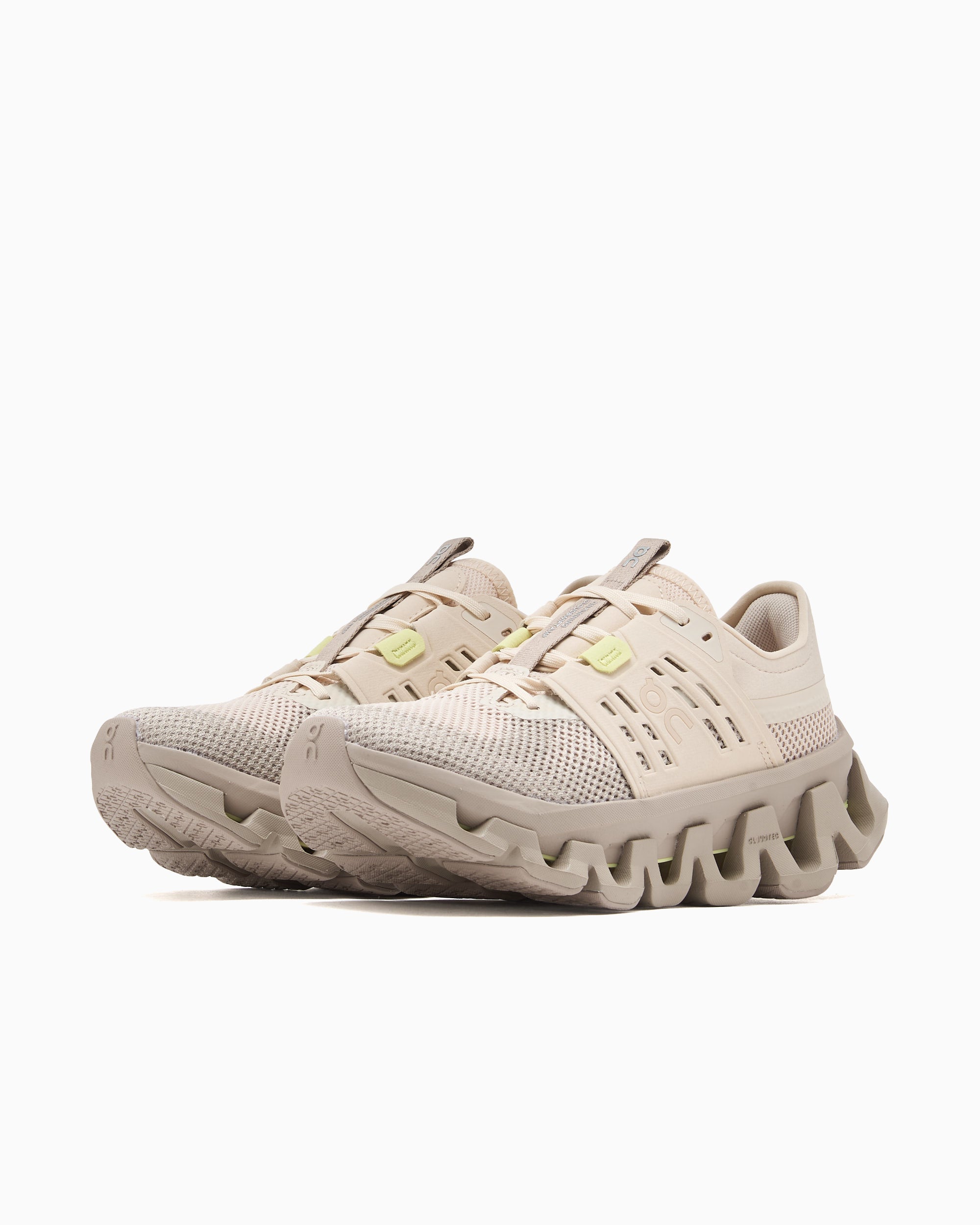 Sneakers On Women's Cloudswift Amp - 3WG10394884