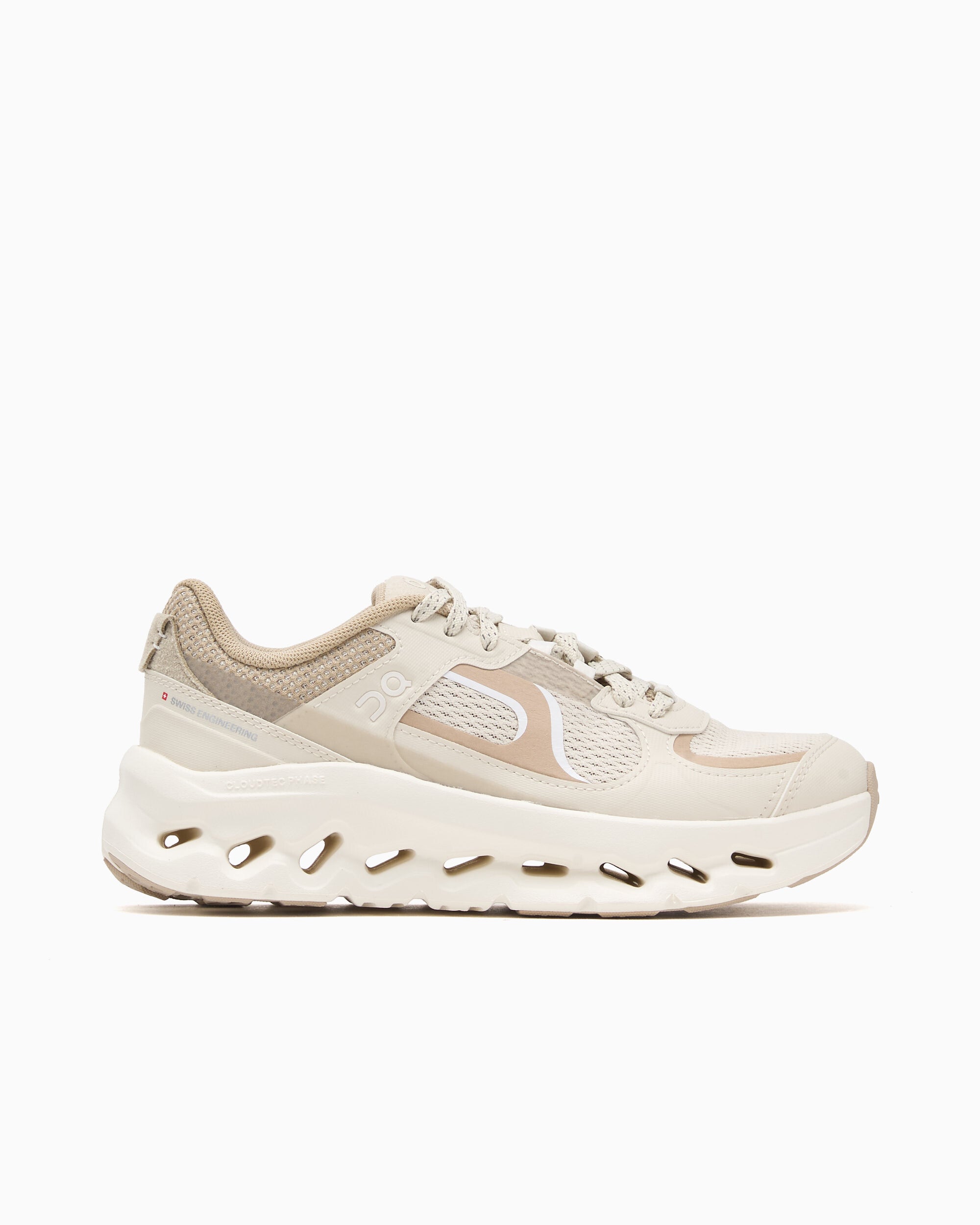 Sneakers On Women's Cloudtilt Arc - 3WG30315224