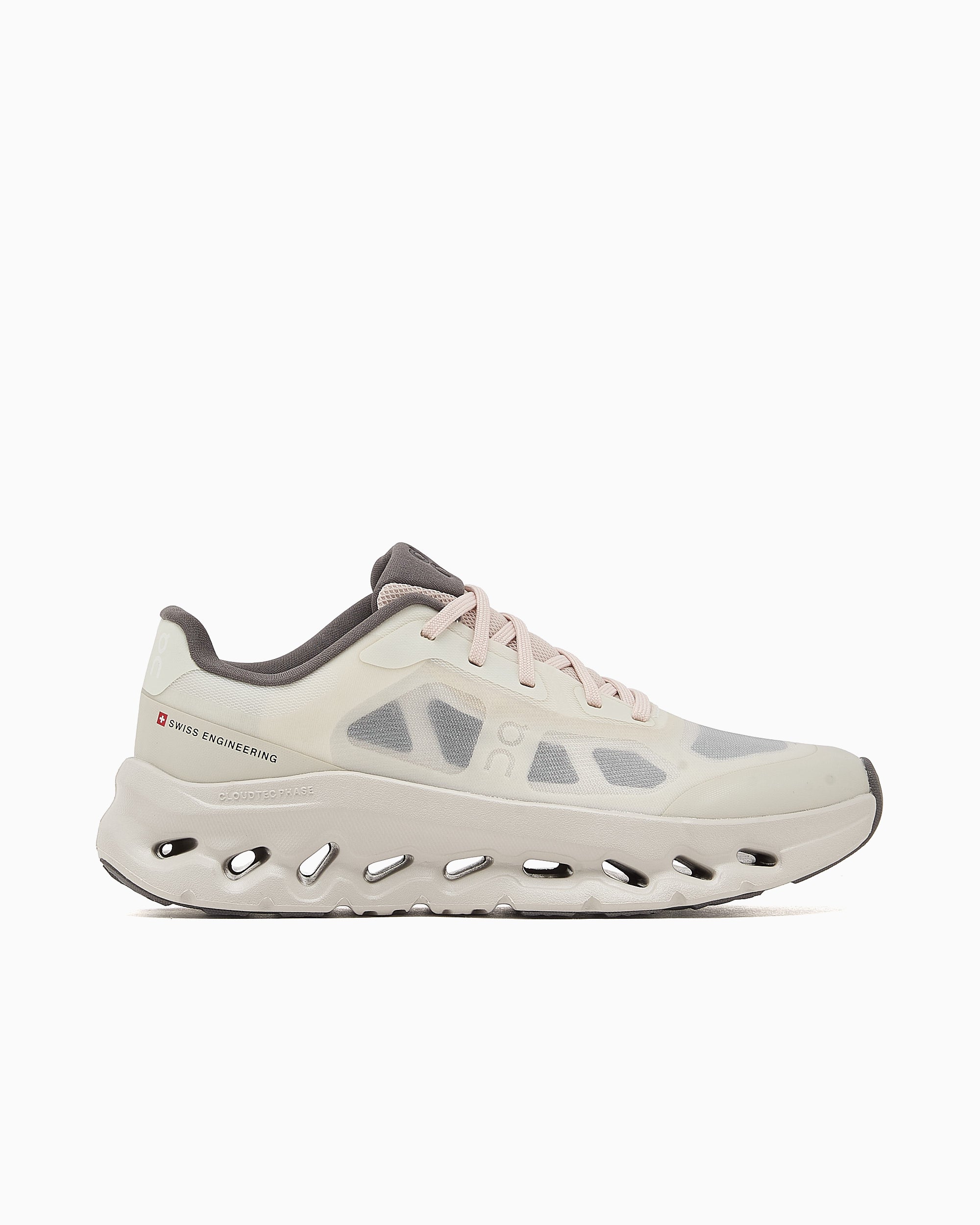 Sneakers On Women's Cloudtilt Remix - 3WG10243147
